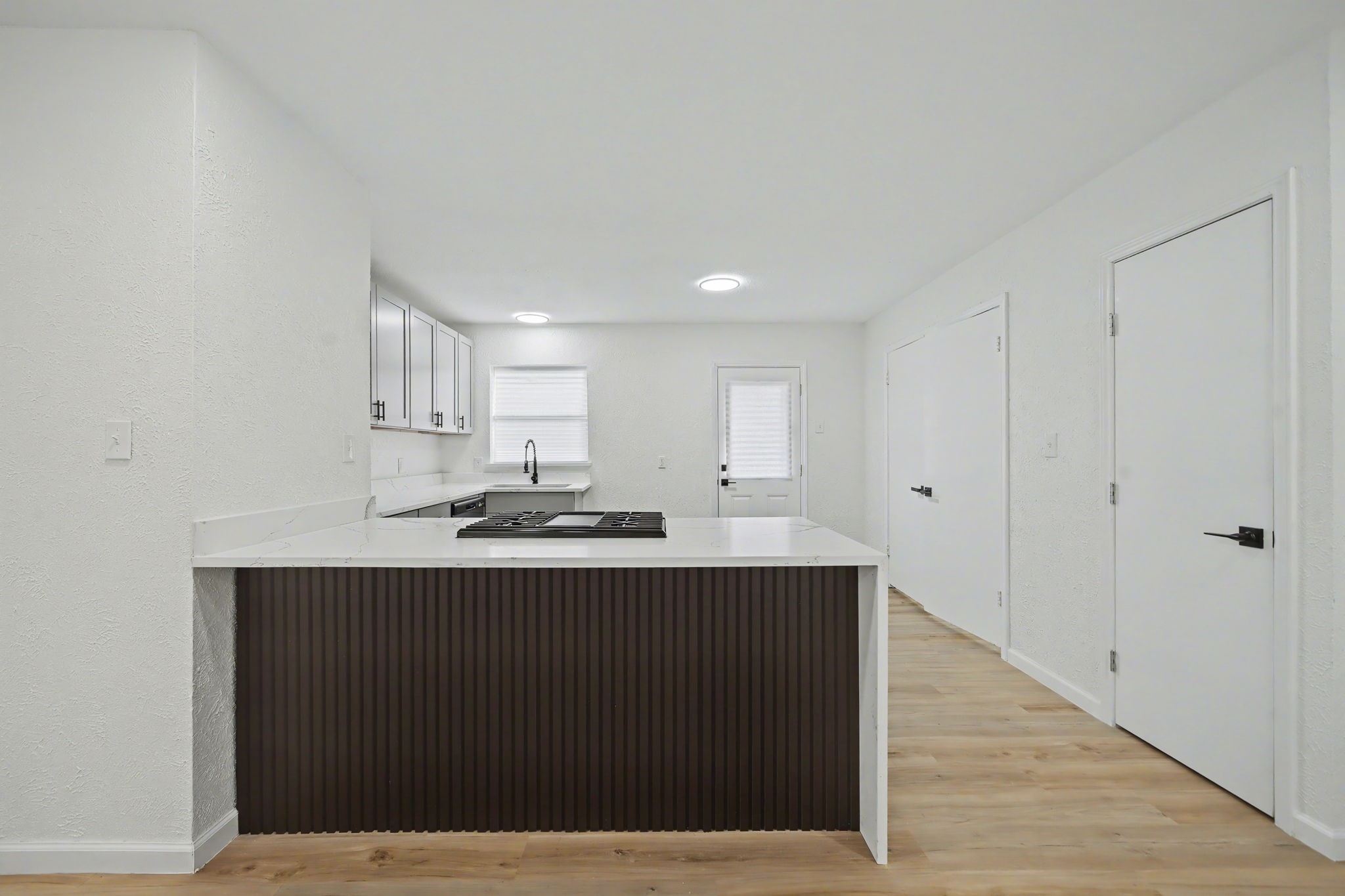 11446 Lippitt Avenue