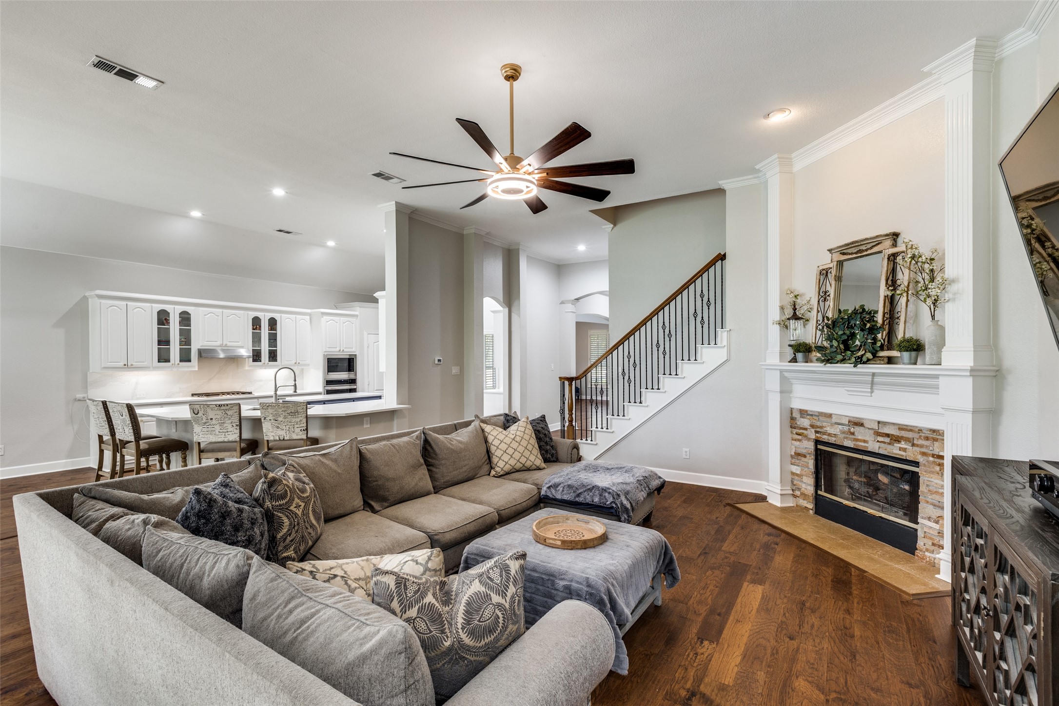 5809 Rathbone Drive