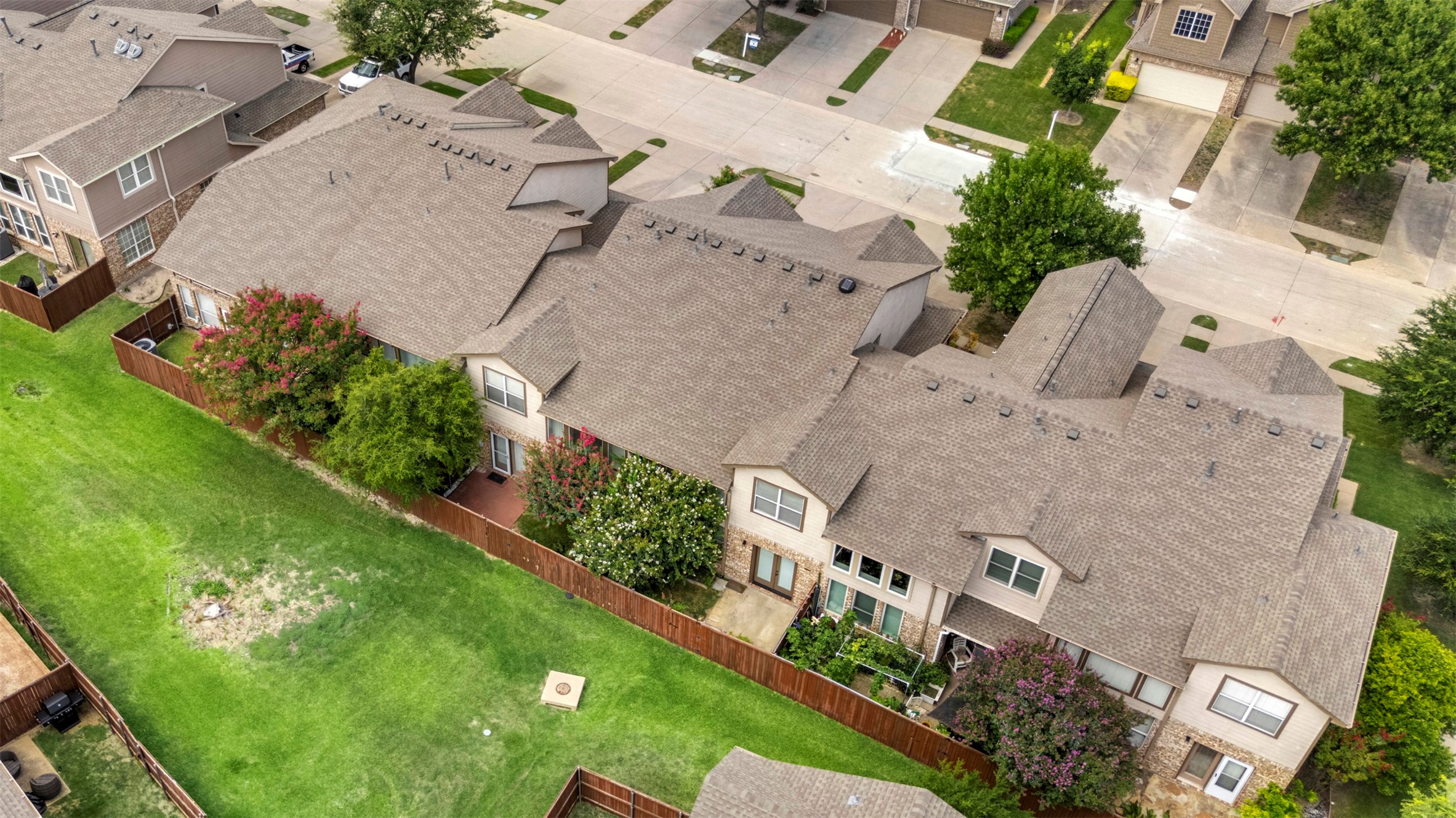 912 Englewood Lane