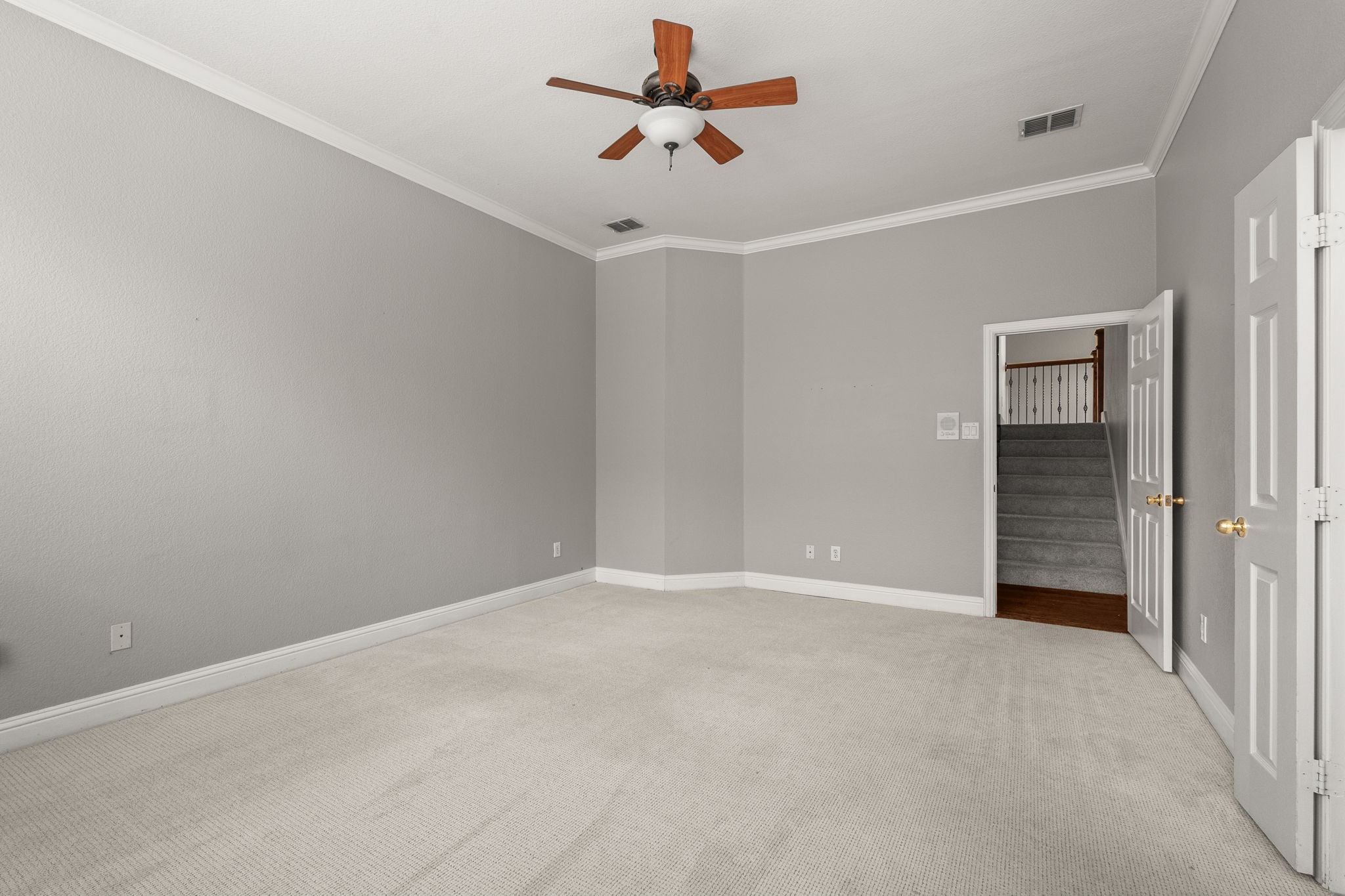 3680 Roosevelt Drive