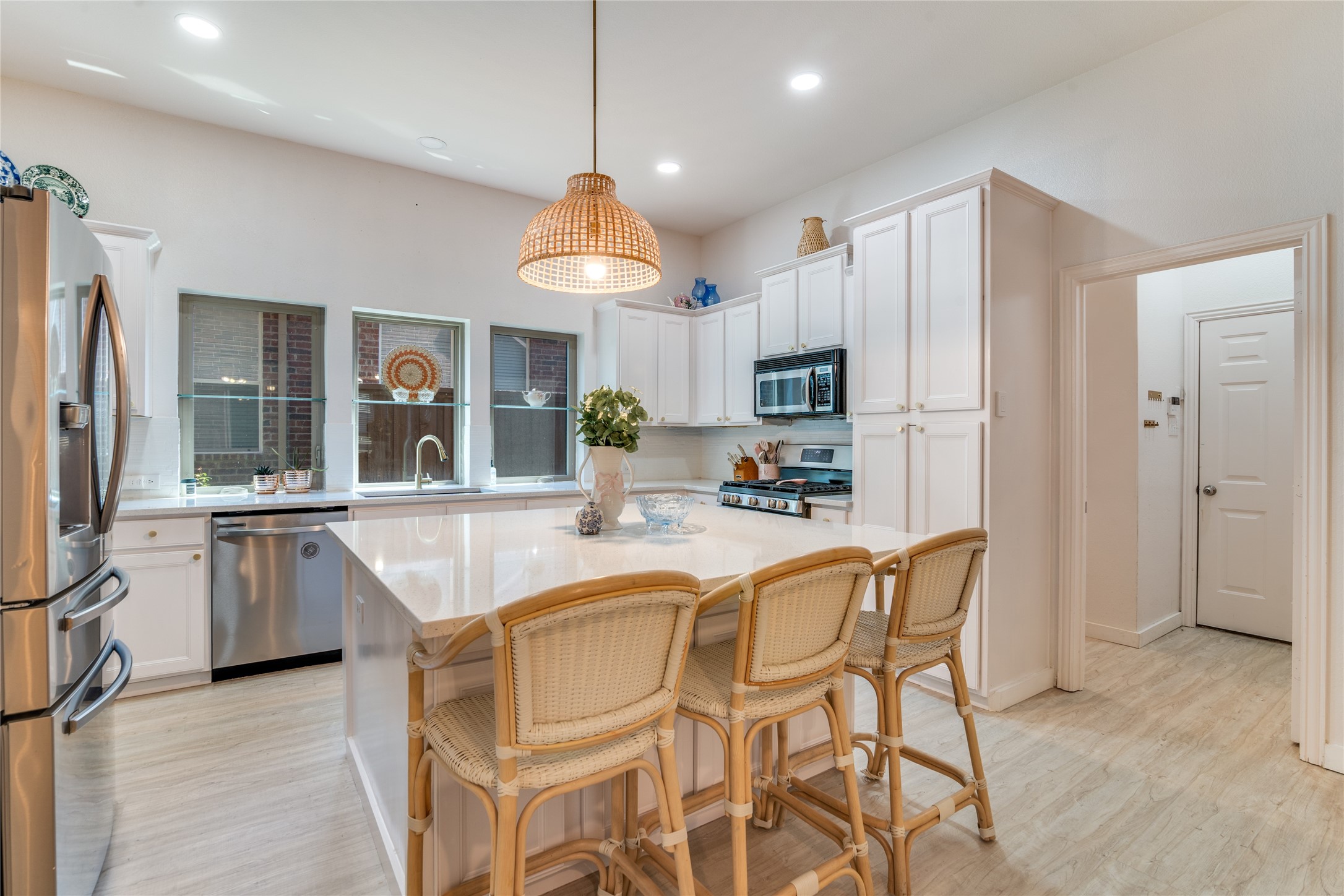 2031 Whitney Bay Drive