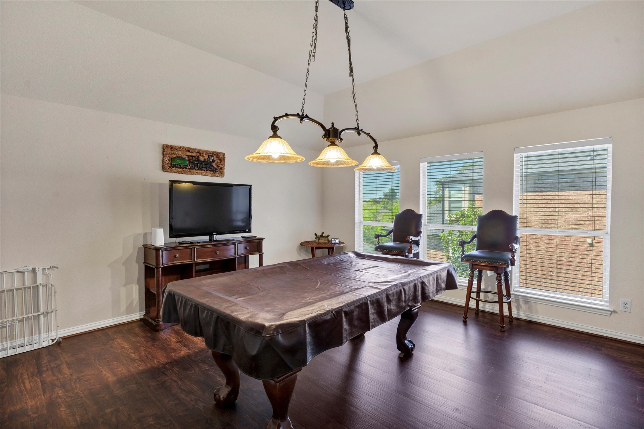2102 Bentley Drive