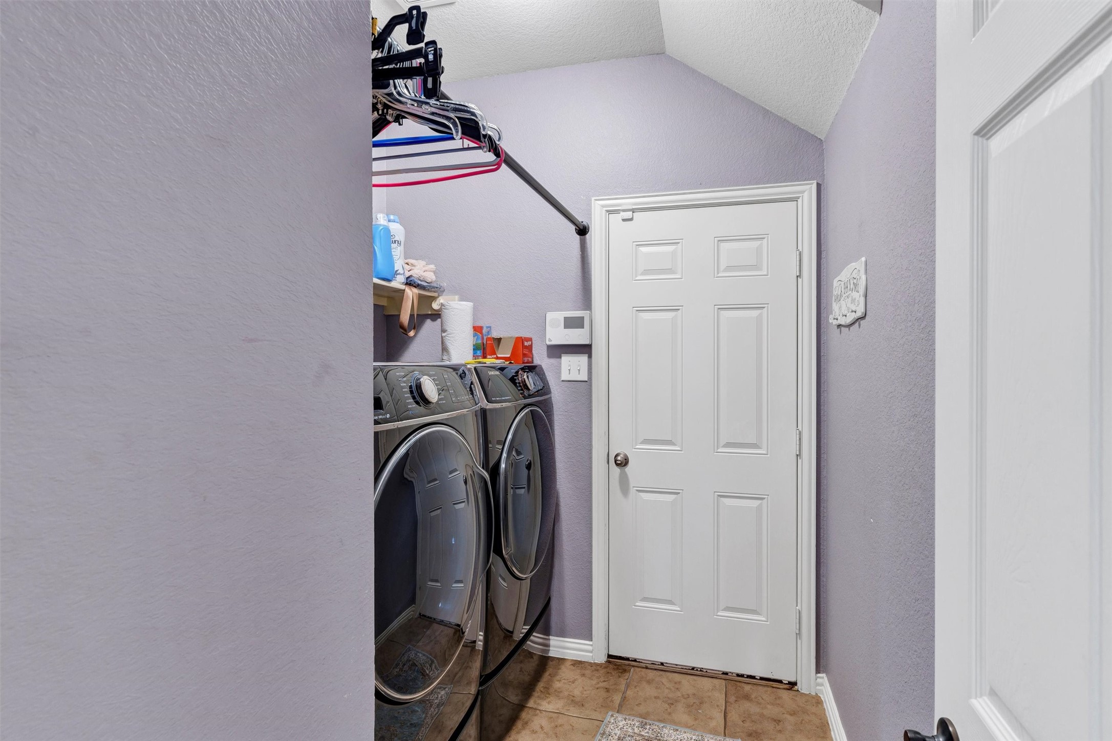 2102 Bentley Drive