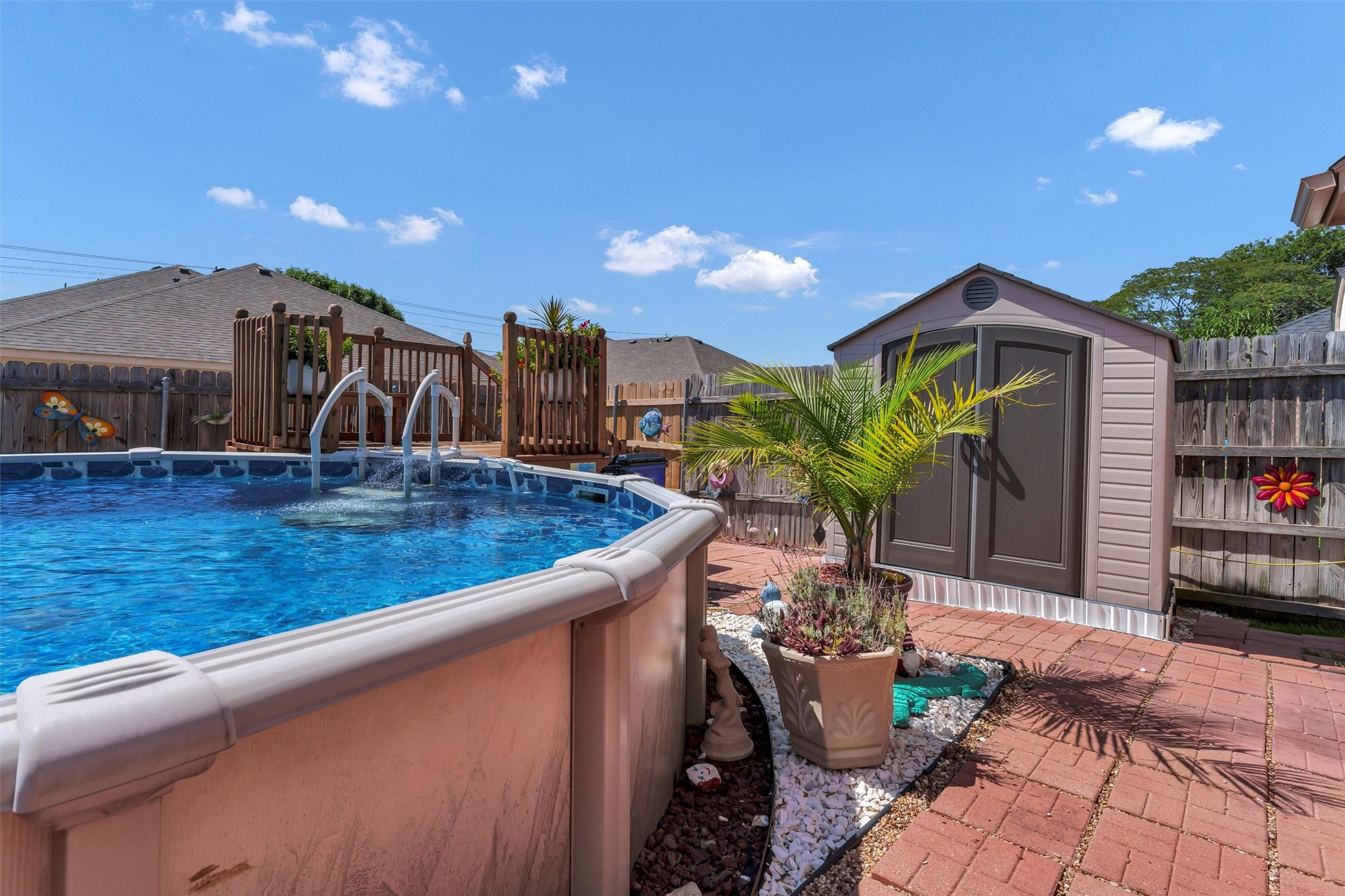 2102 Bentley Drive
