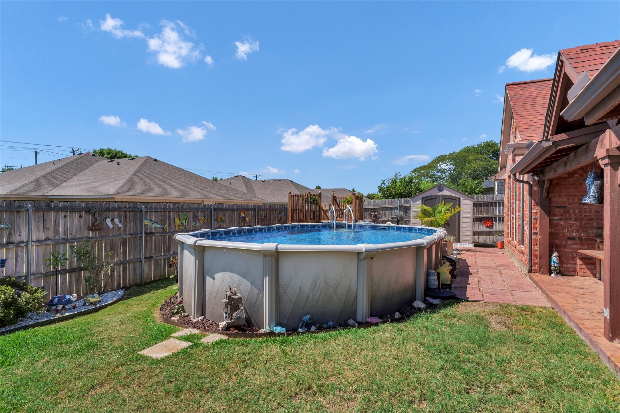 2102 Bentley Drive