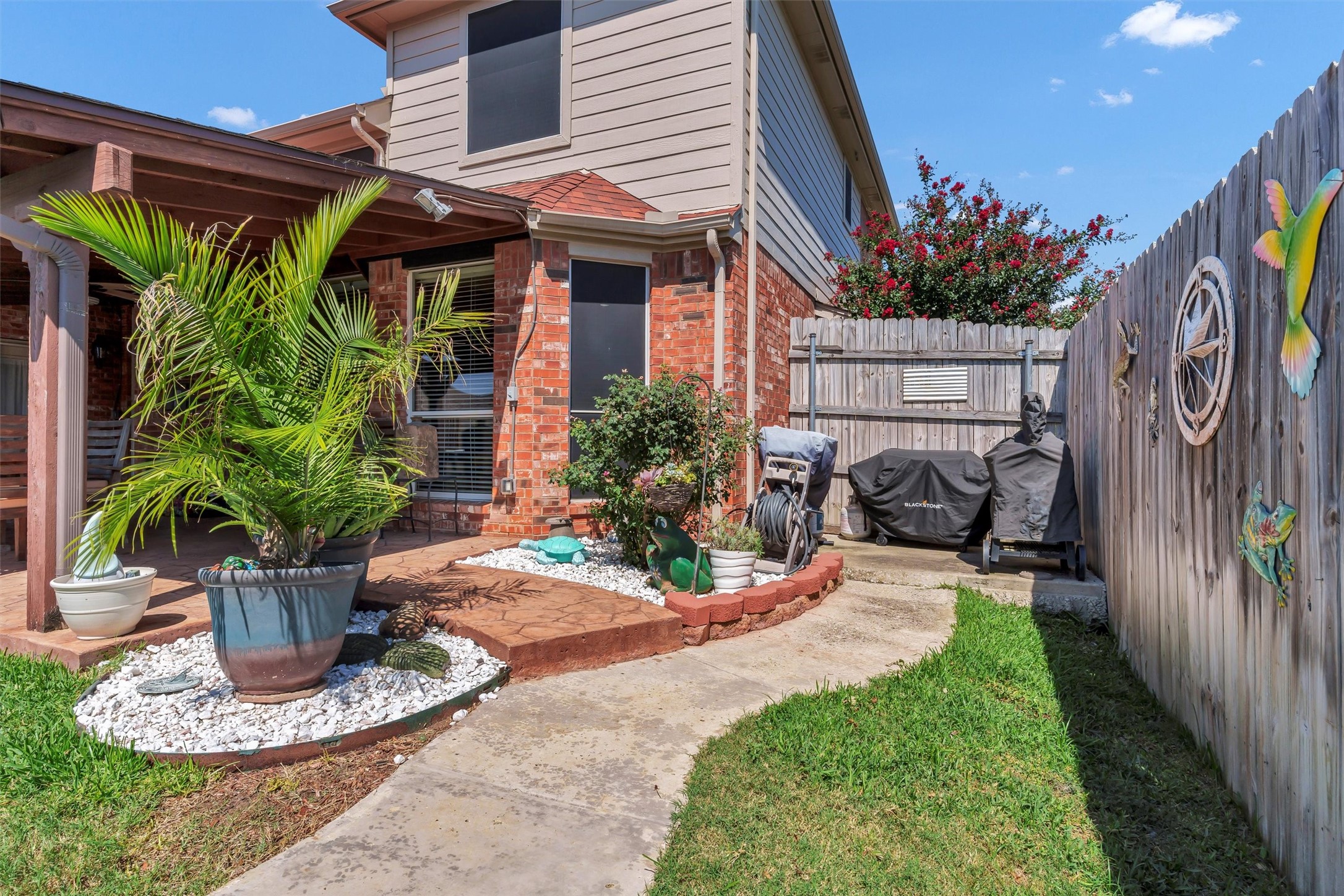 2102 Bentley Drive