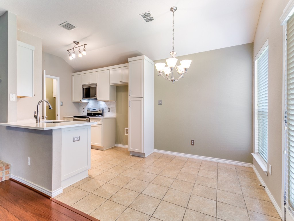 3813 Vista Greens Drive