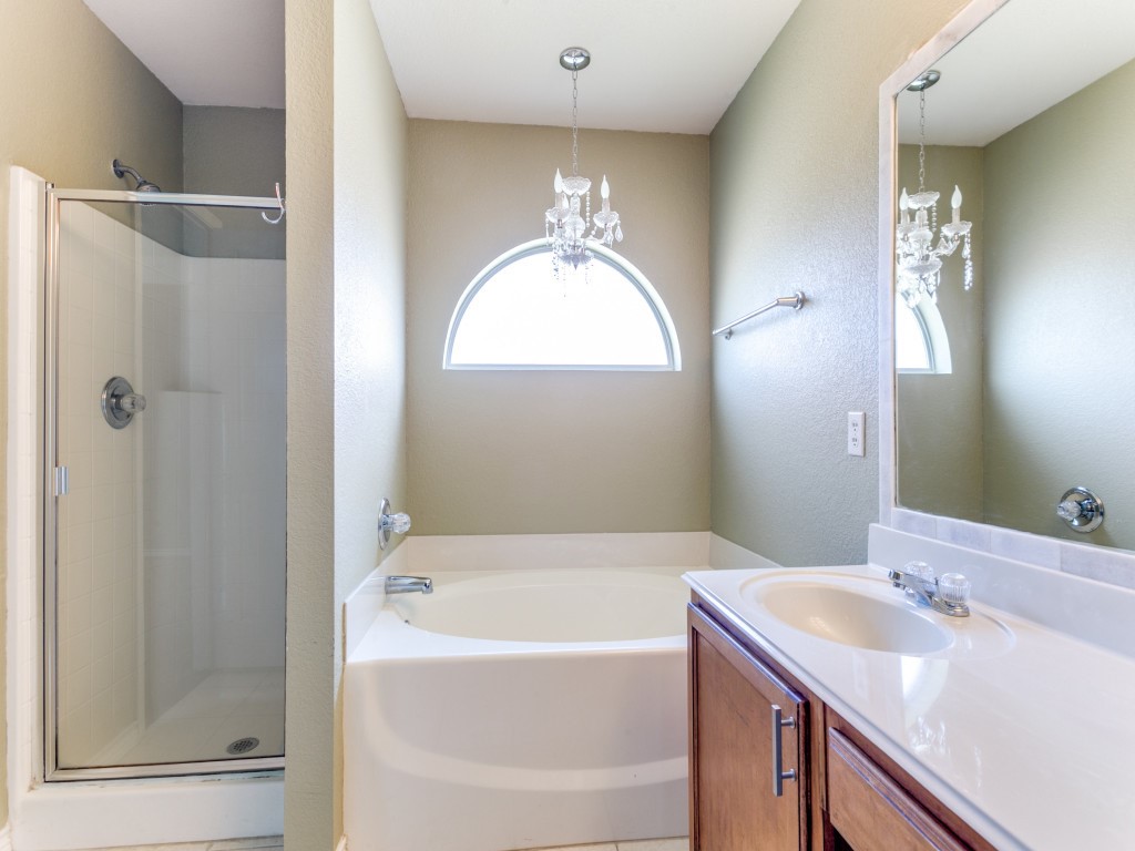 3813 Vista Greens Drive