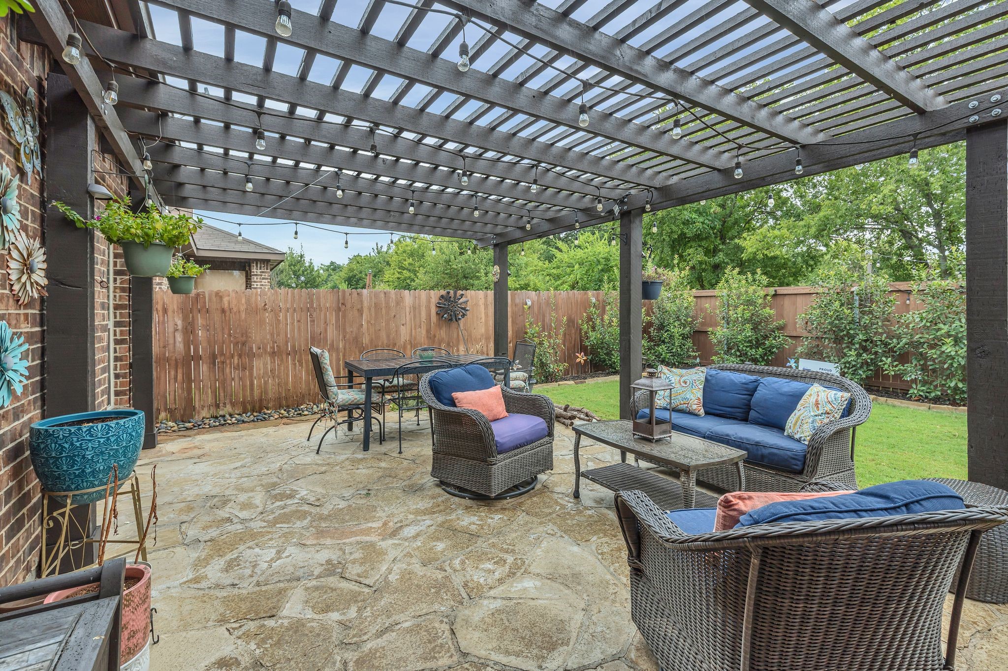 5204 Glen Meadow Drive