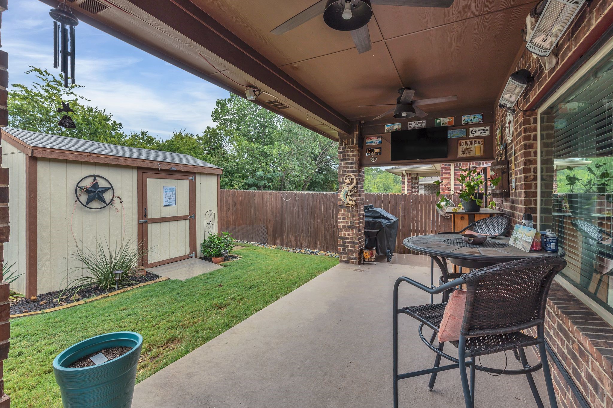 5204 Glen Meadow Drive