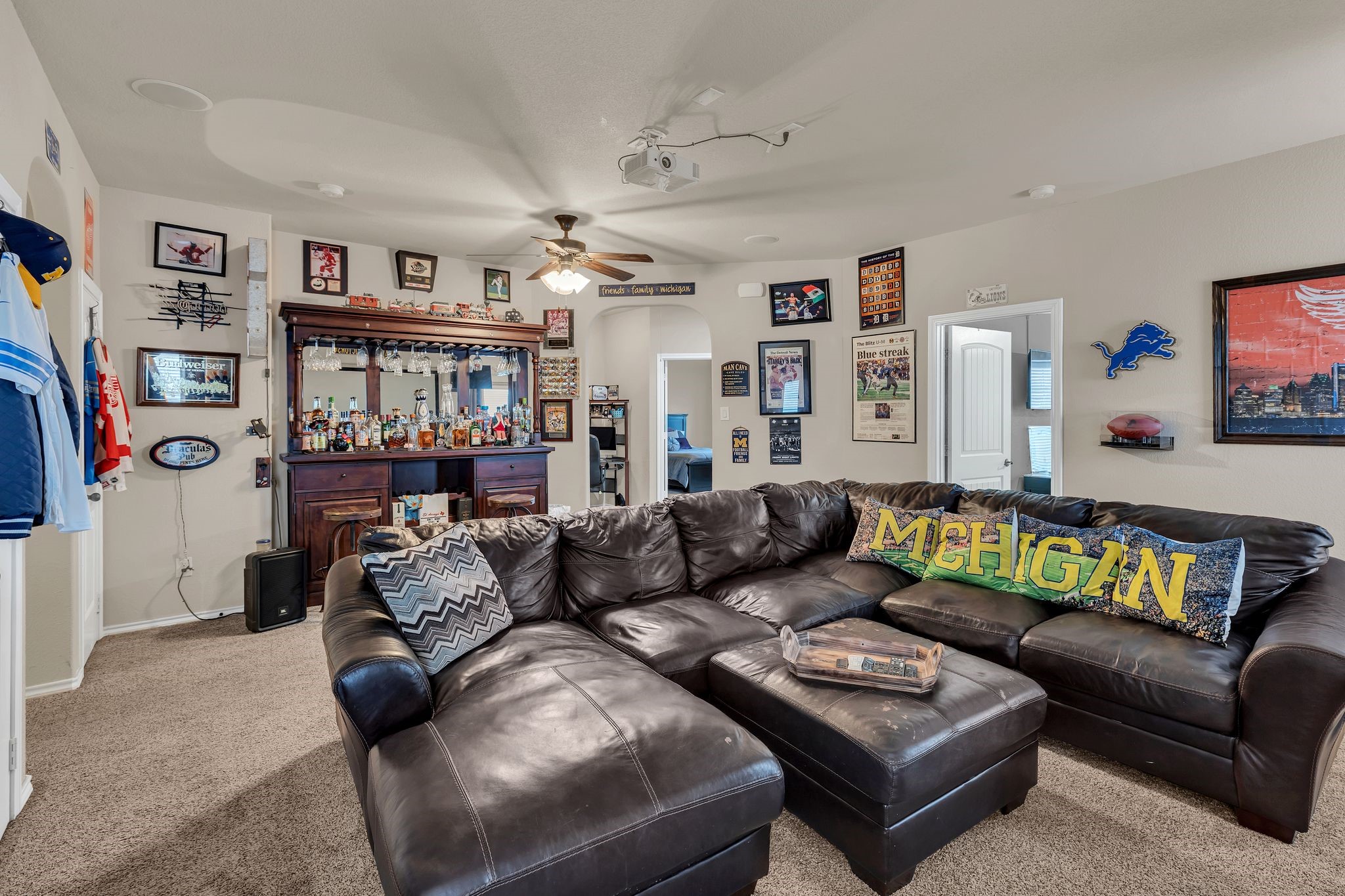 5204 Glen Meadow Drive