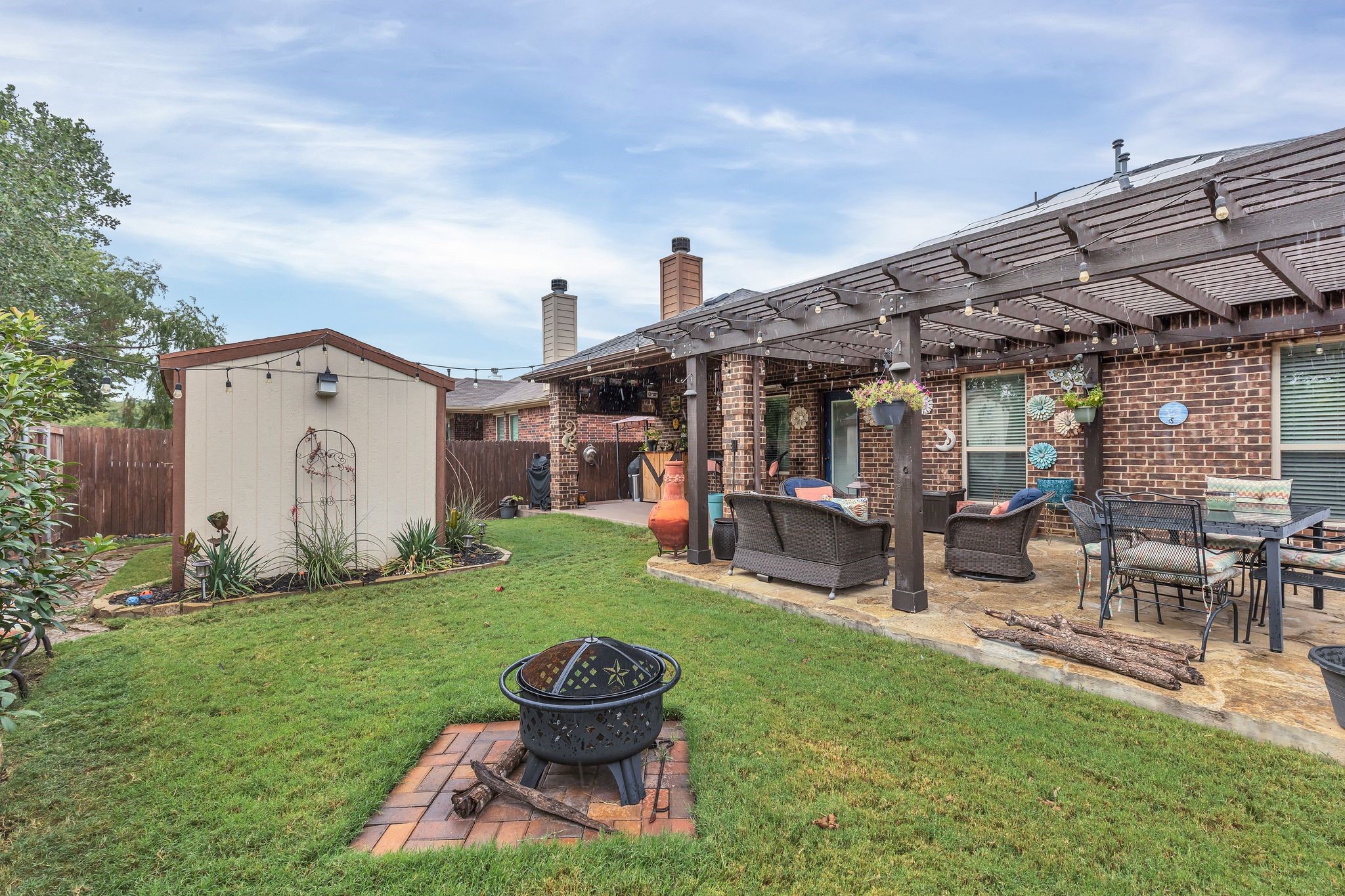 5204 Glen Meadow Drive