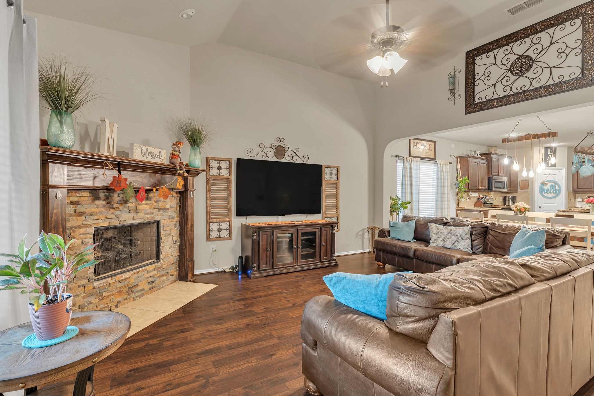 5204 Glen Meadow Drive
