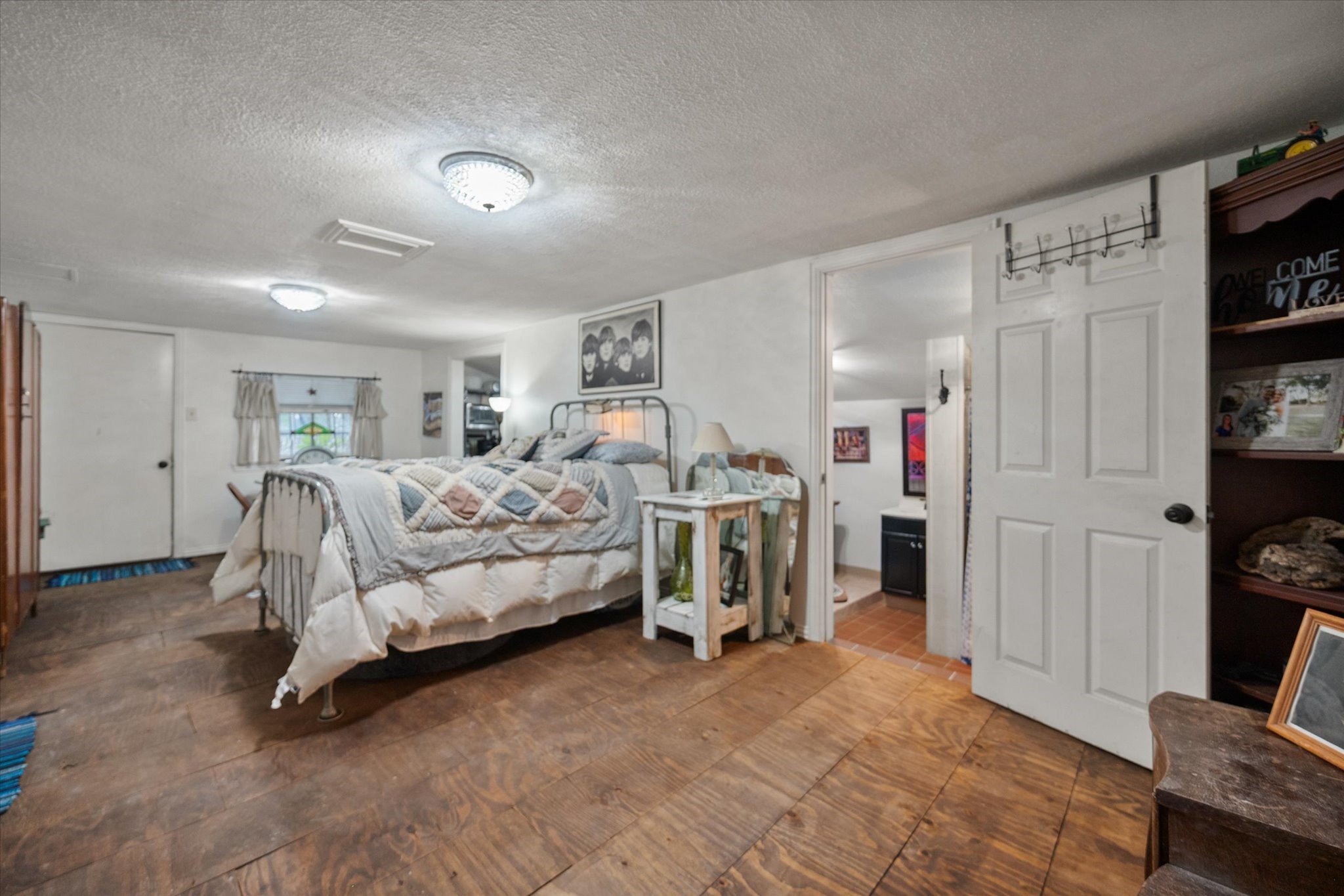1603 Anaconda Trail