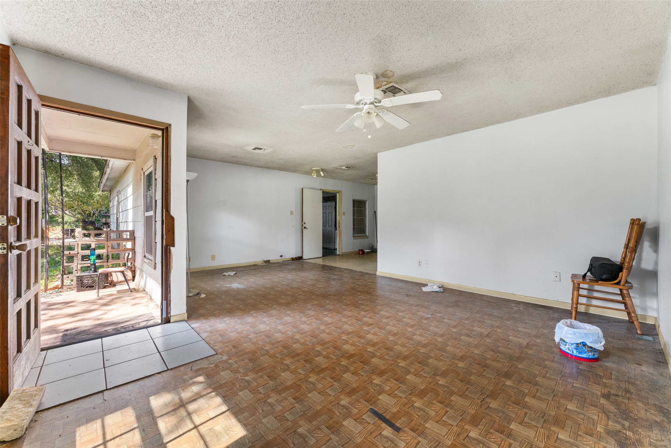 517 County Road 1700