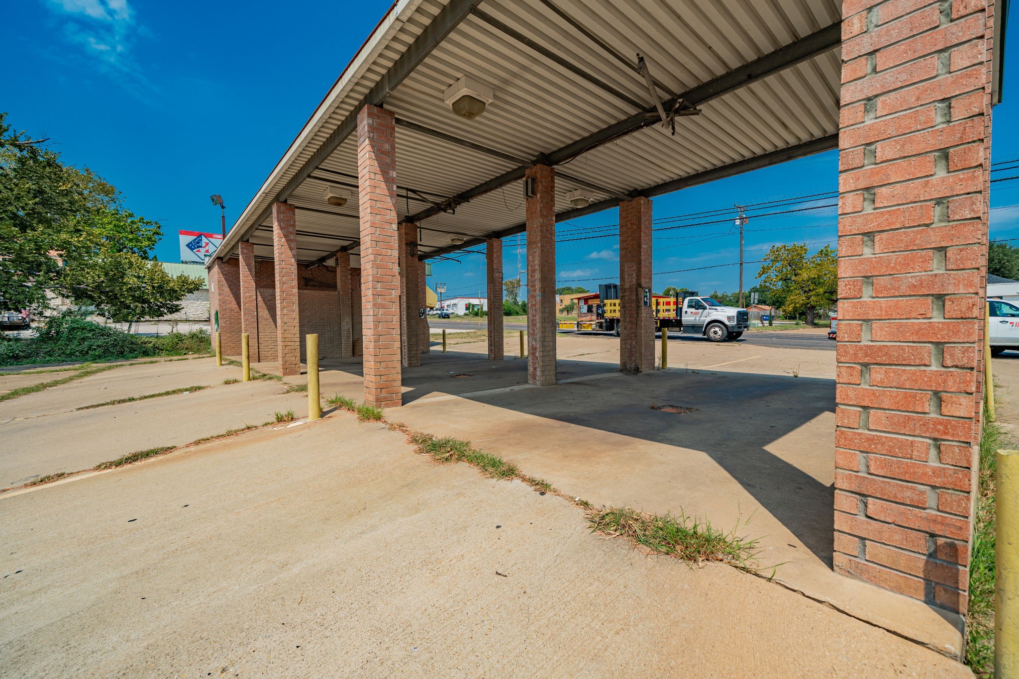 701 W Corsicana Street