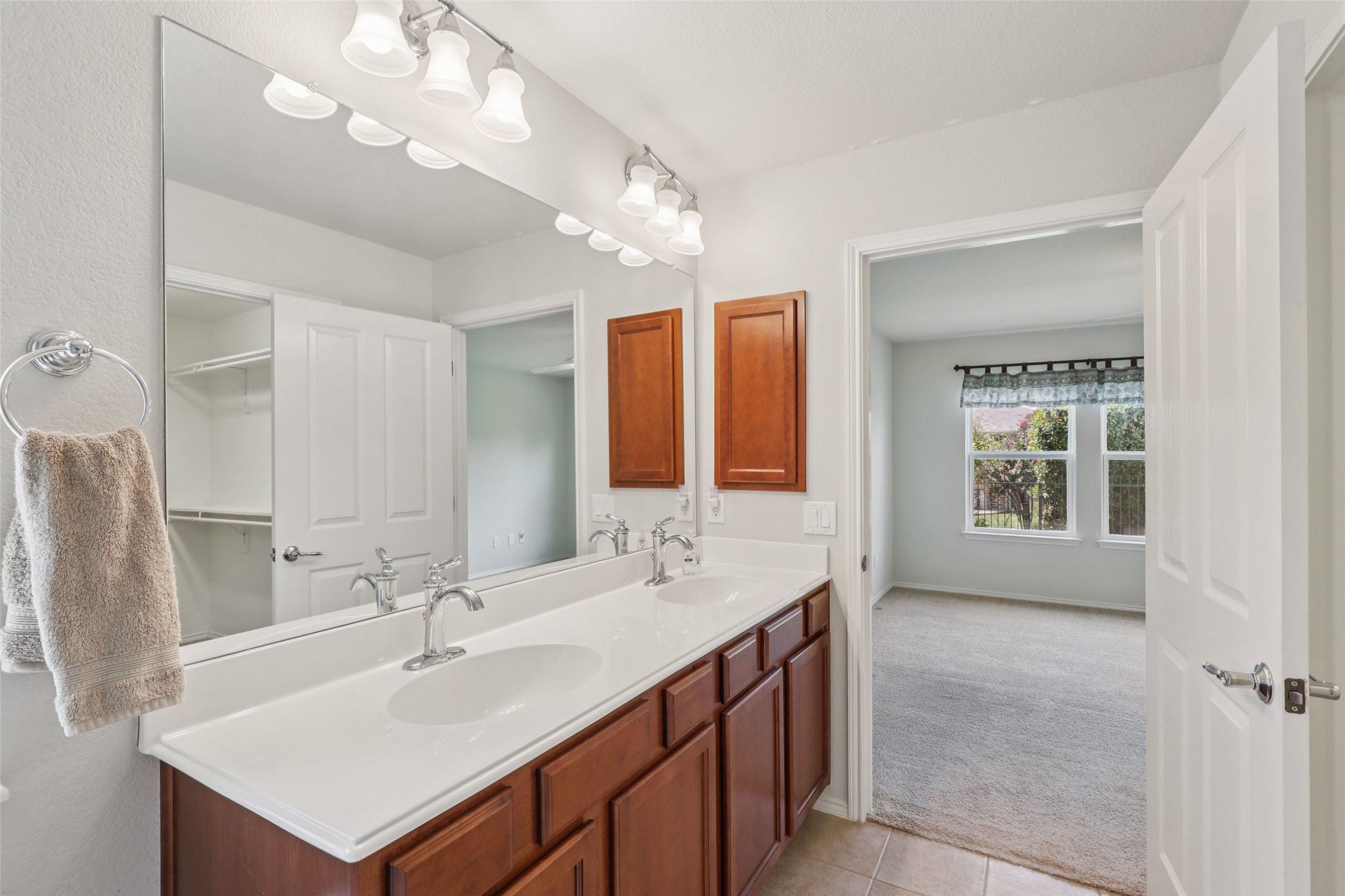 7879 Birmingham Forest Drive