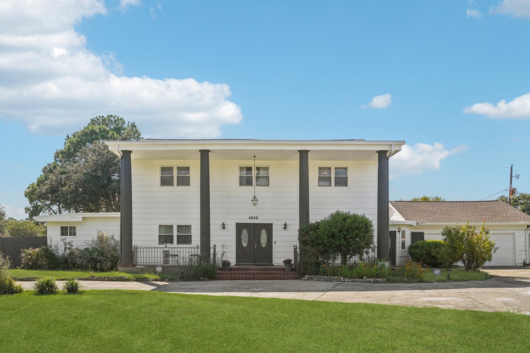 4608 Kelly Elliott Road