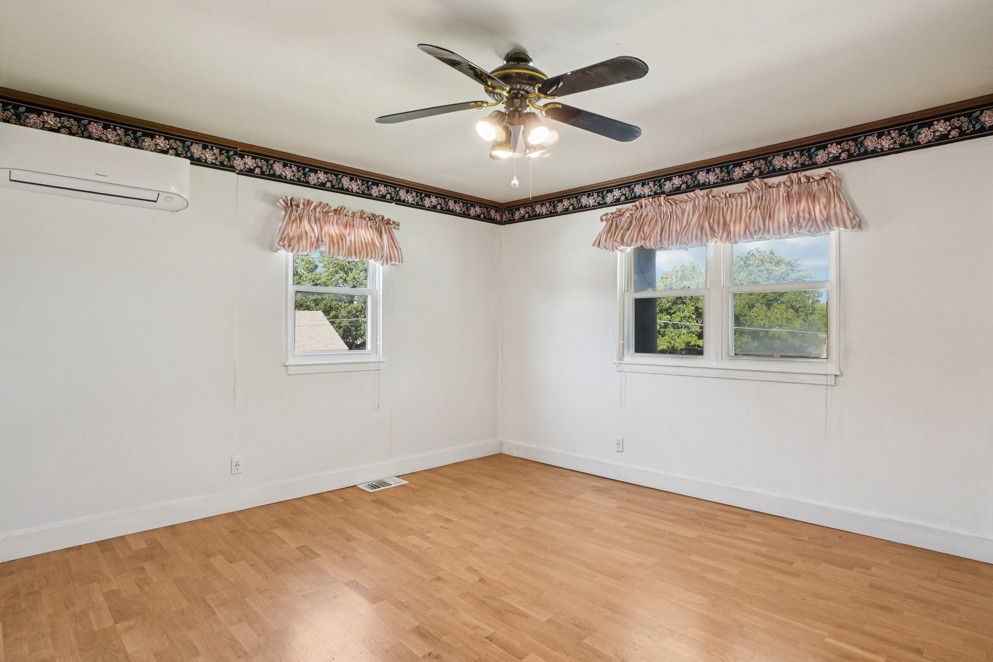 4608 Kelly Elliott Road