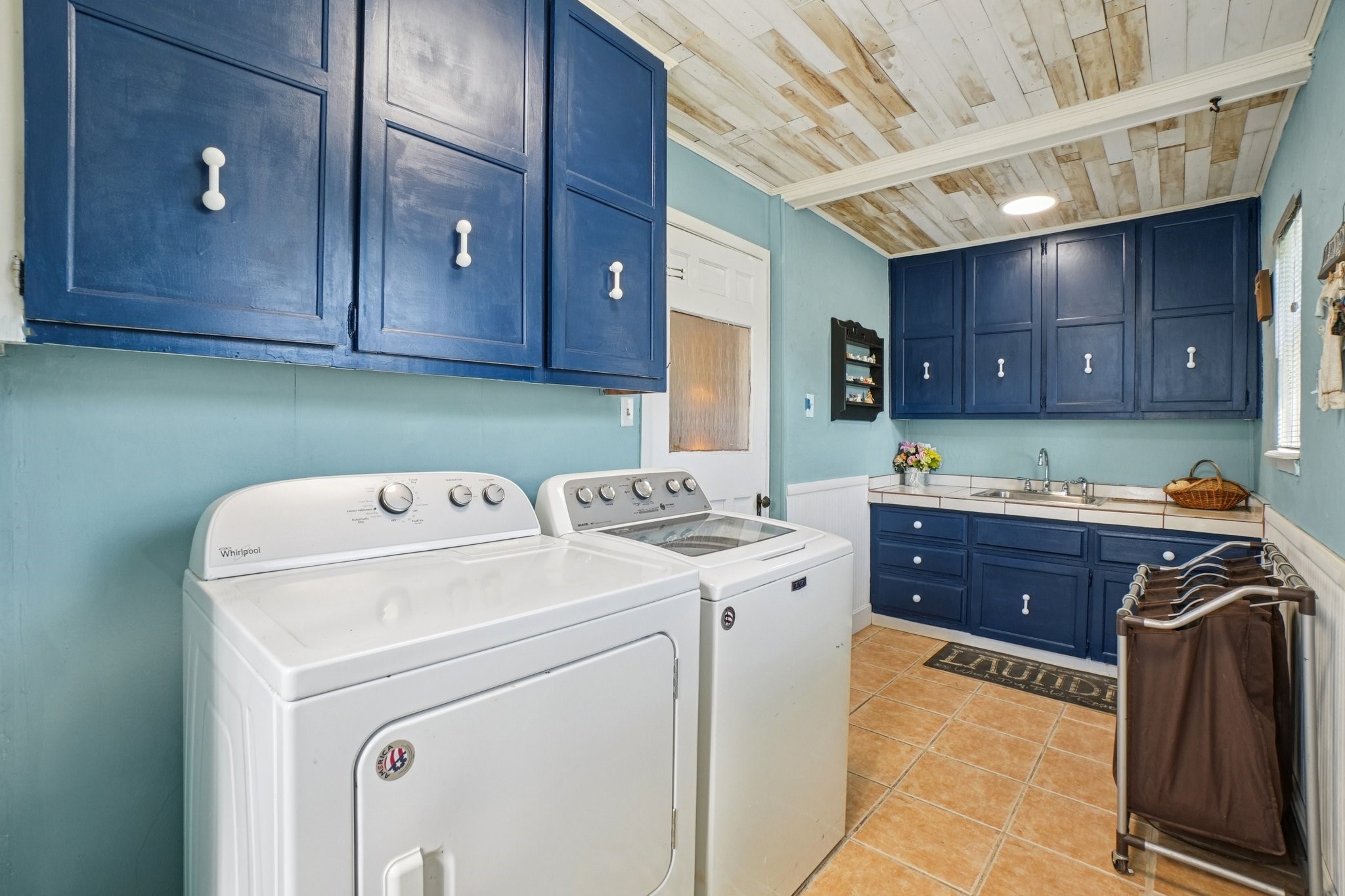 4608 Kelly Elliott Road