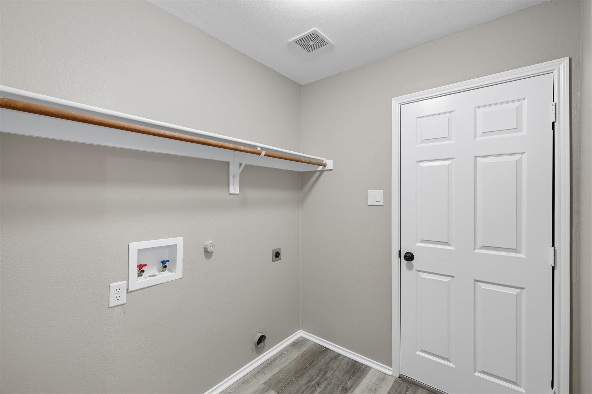 1304 Maple Terrace Drive