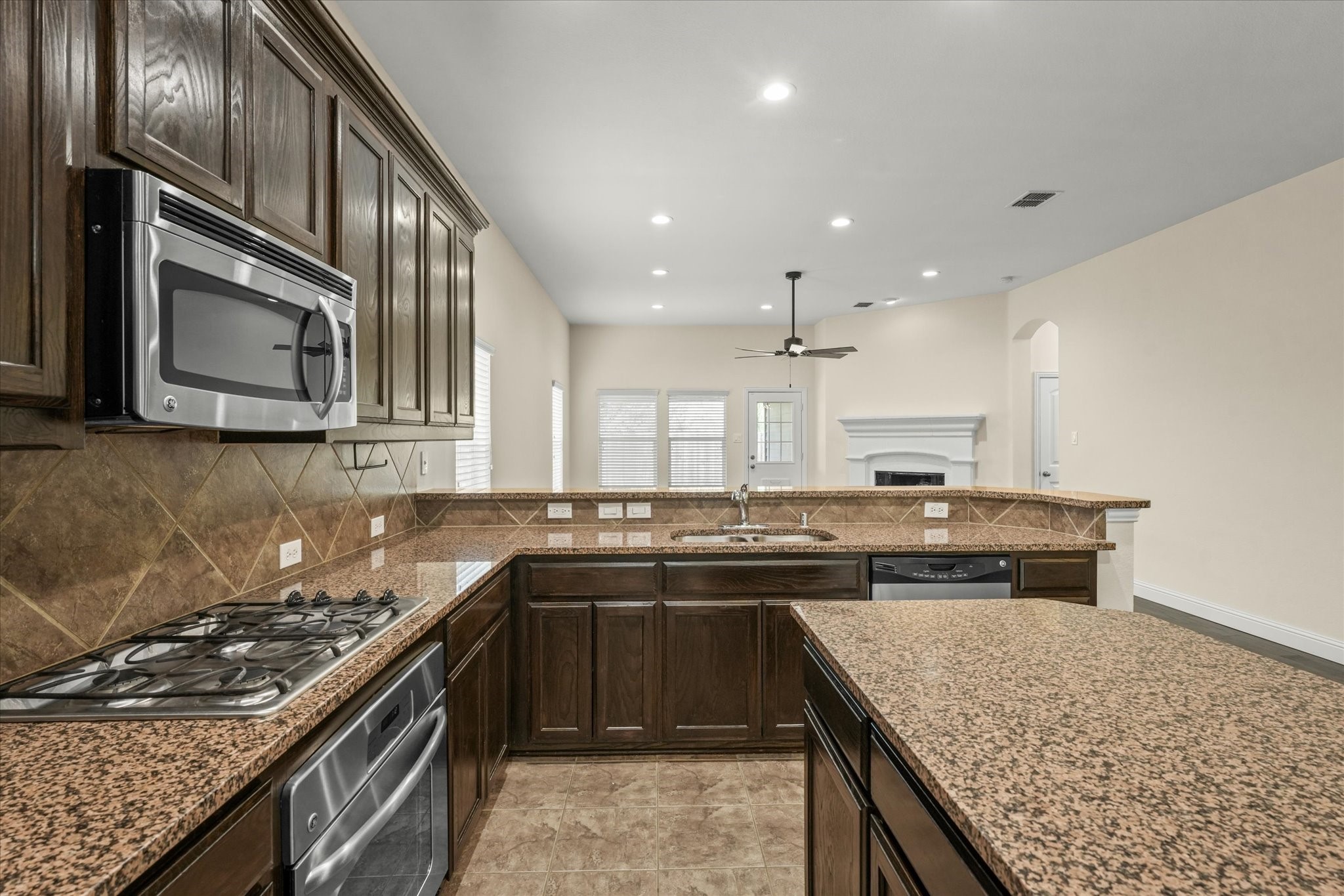 412 Highland Ridge Drive