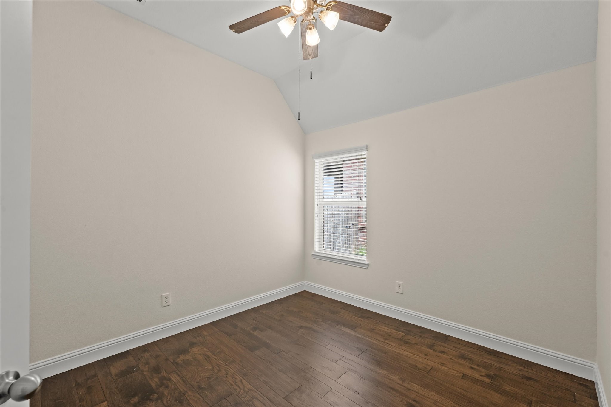 412 Highland Ridge Drive