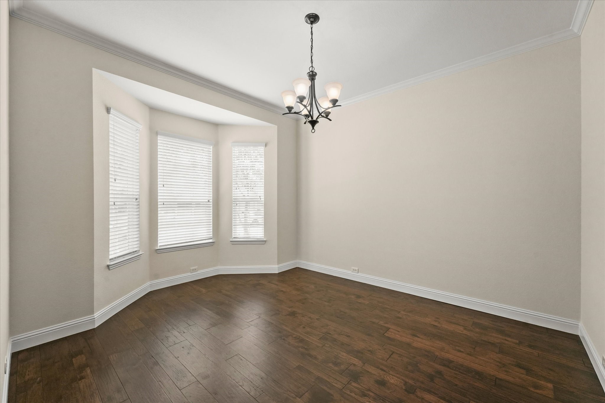 412 Highland Ridge Drive