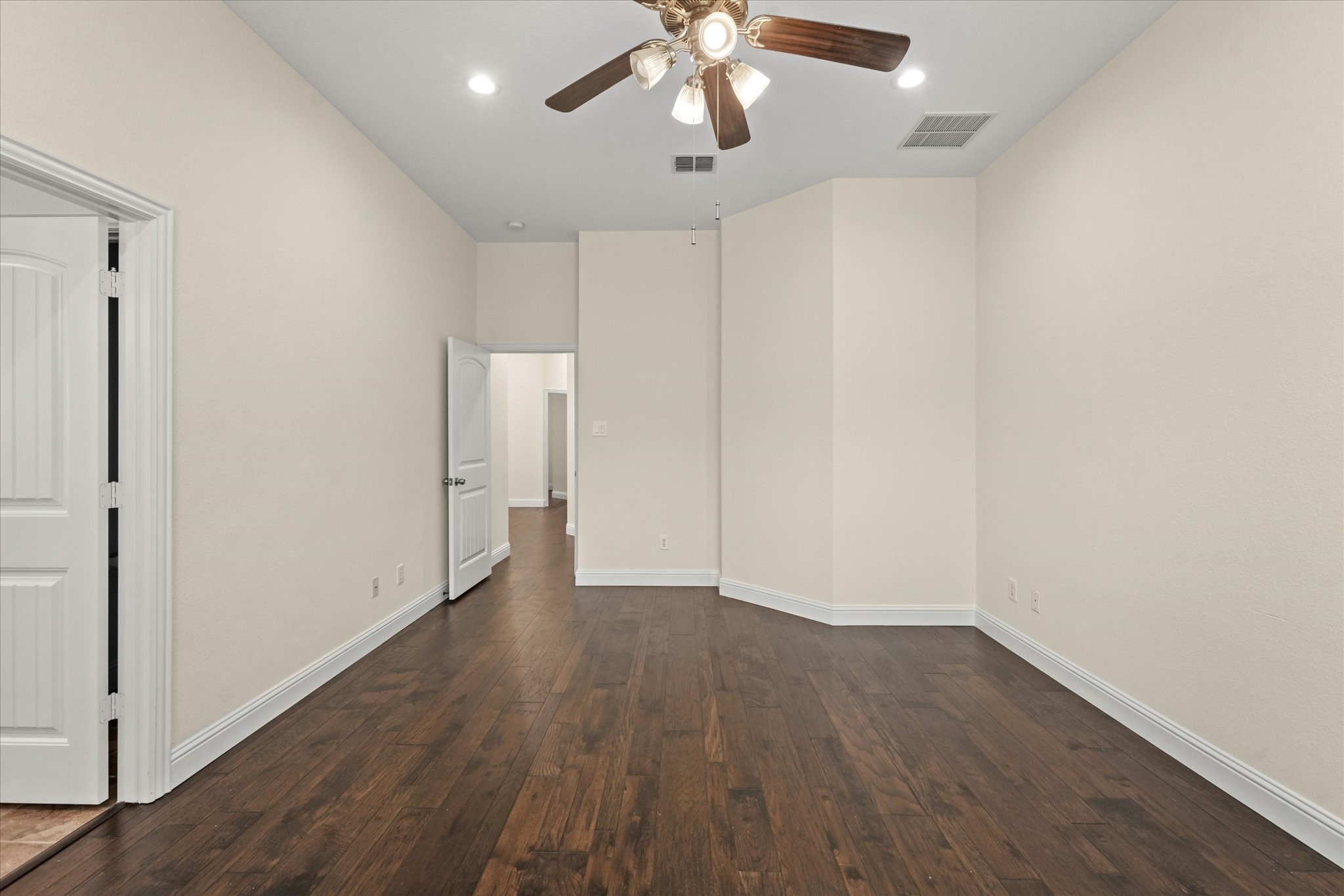 412 Highland Ridge Drive