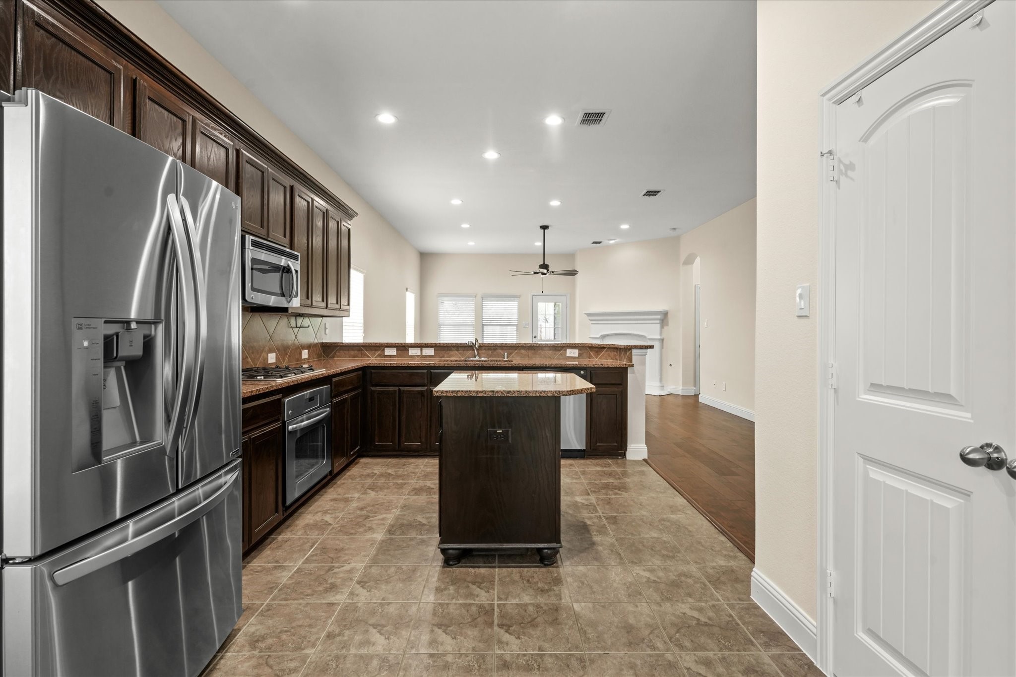 412 Highland Ridge Drive