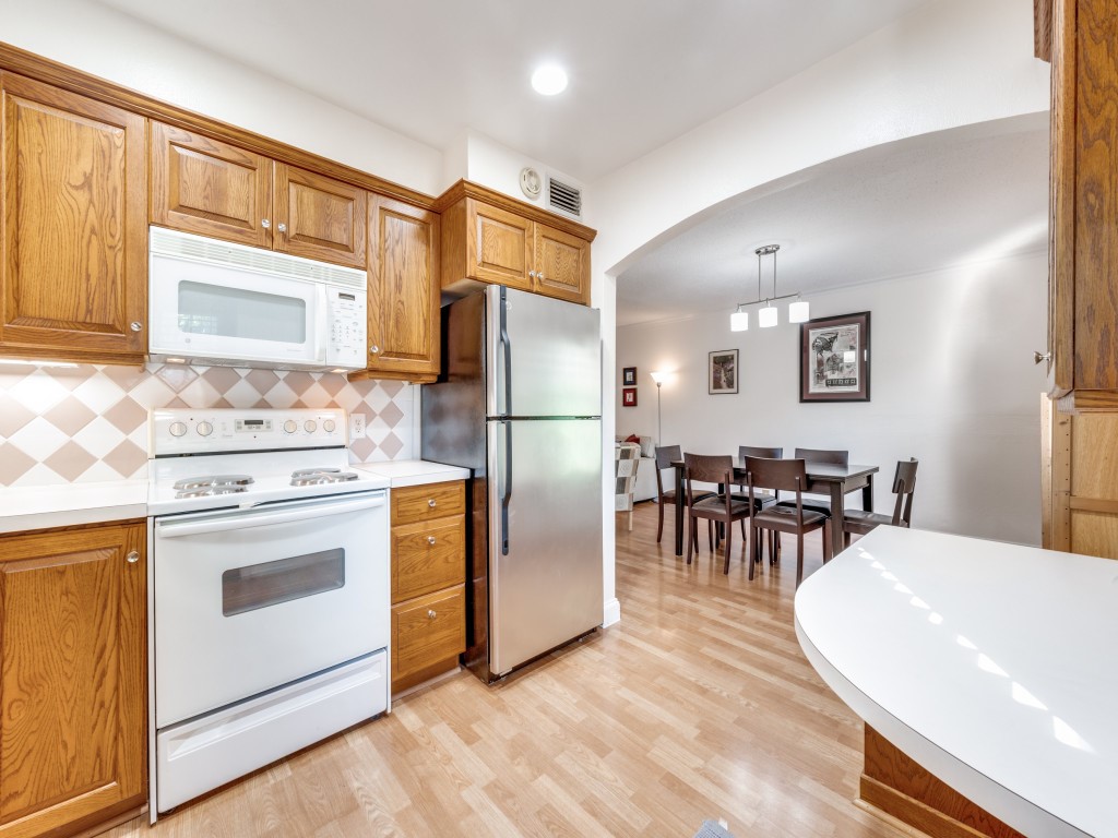 5008 Lahoma Street 5008