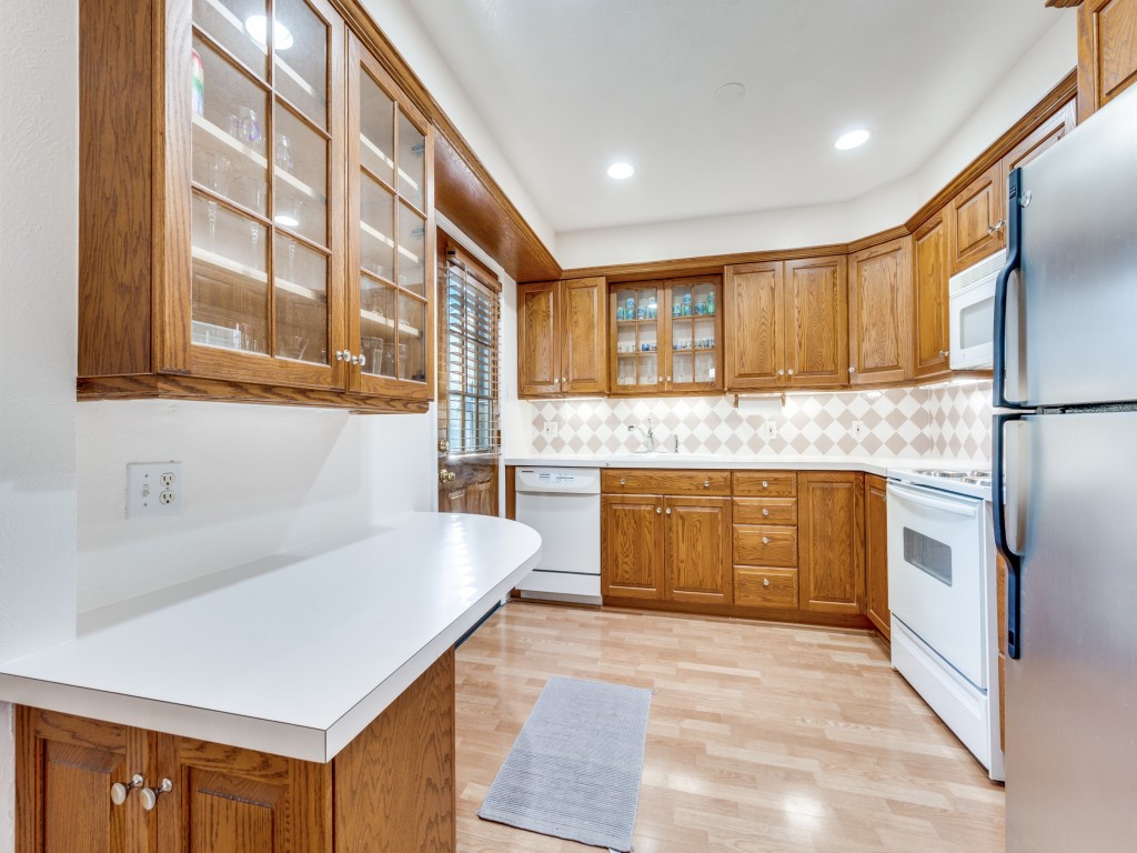 5008 Lahoma Street 5008