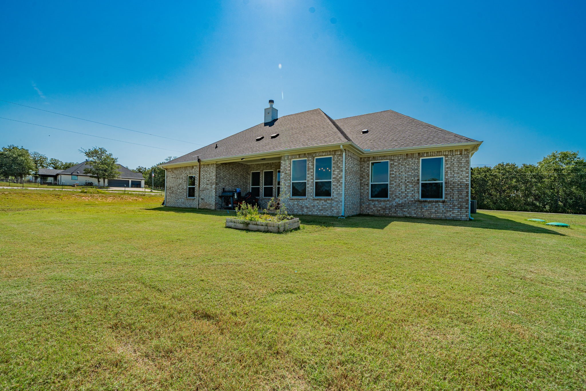 2000 Sweet Springs Road