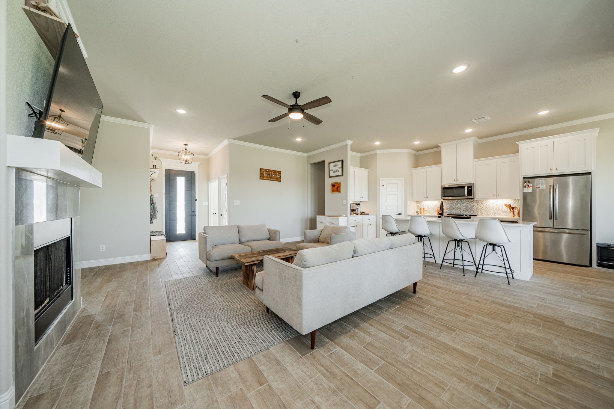 2000 Sweet Springs Road