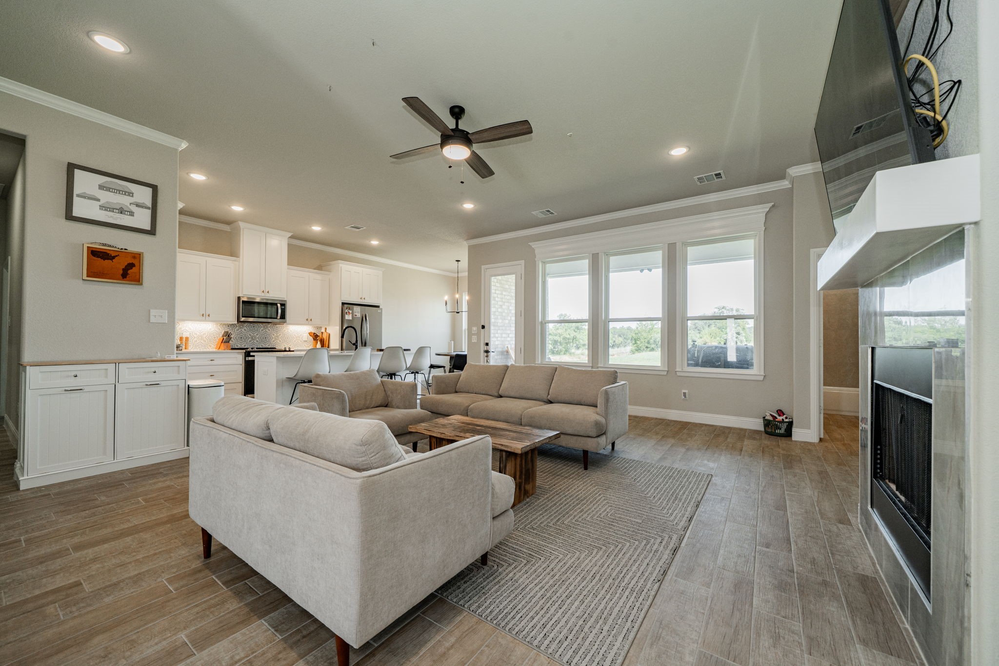 2000 Sweet Springs Road