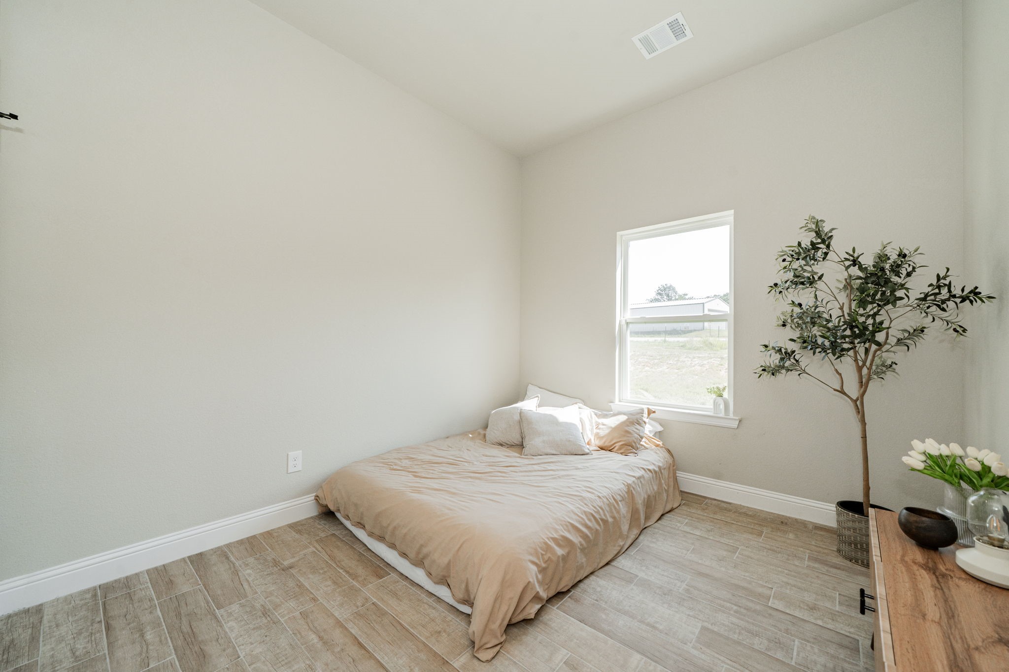 2000 Sweet Springs Road