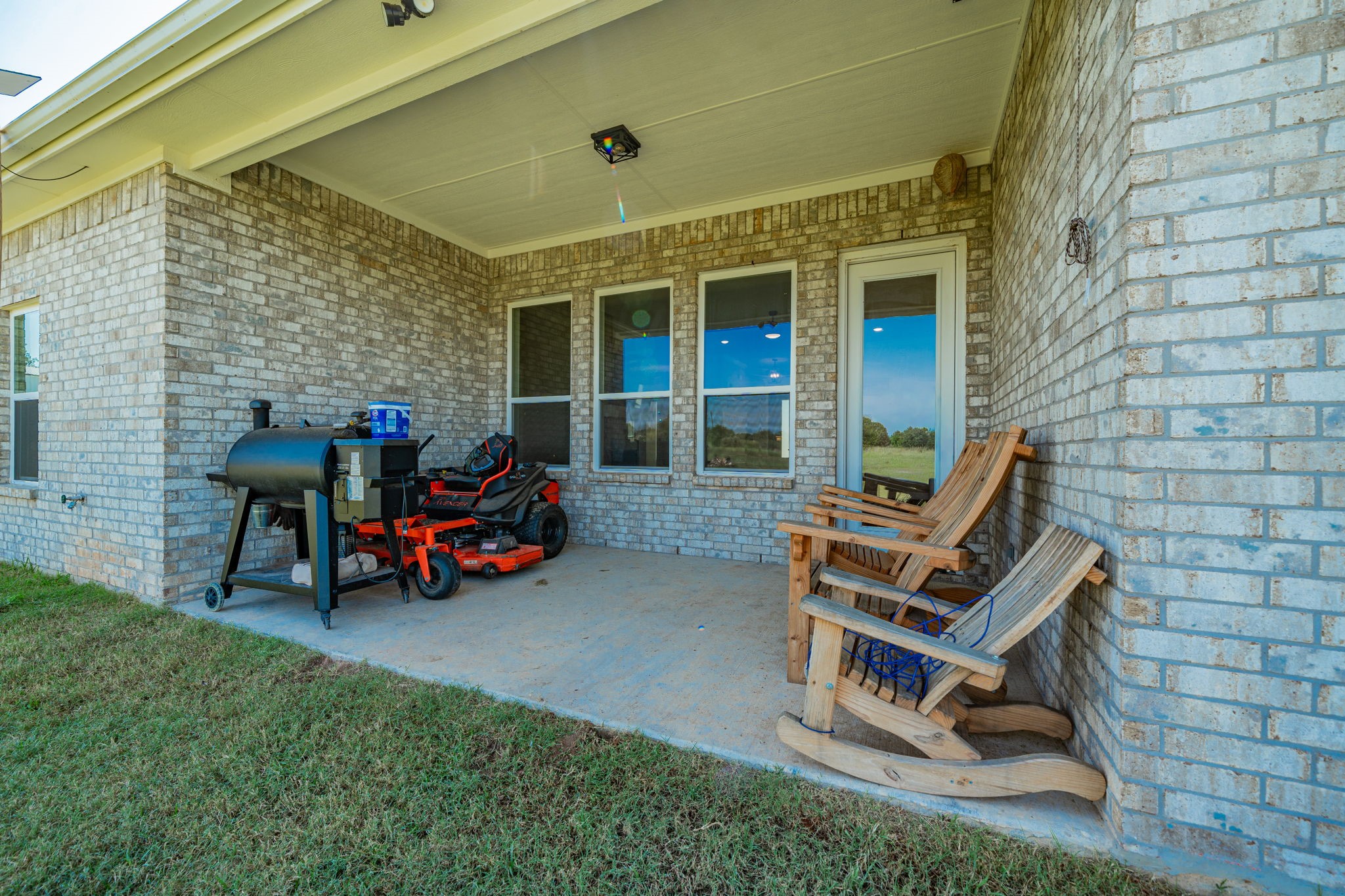 2000 Sweet Springs Road