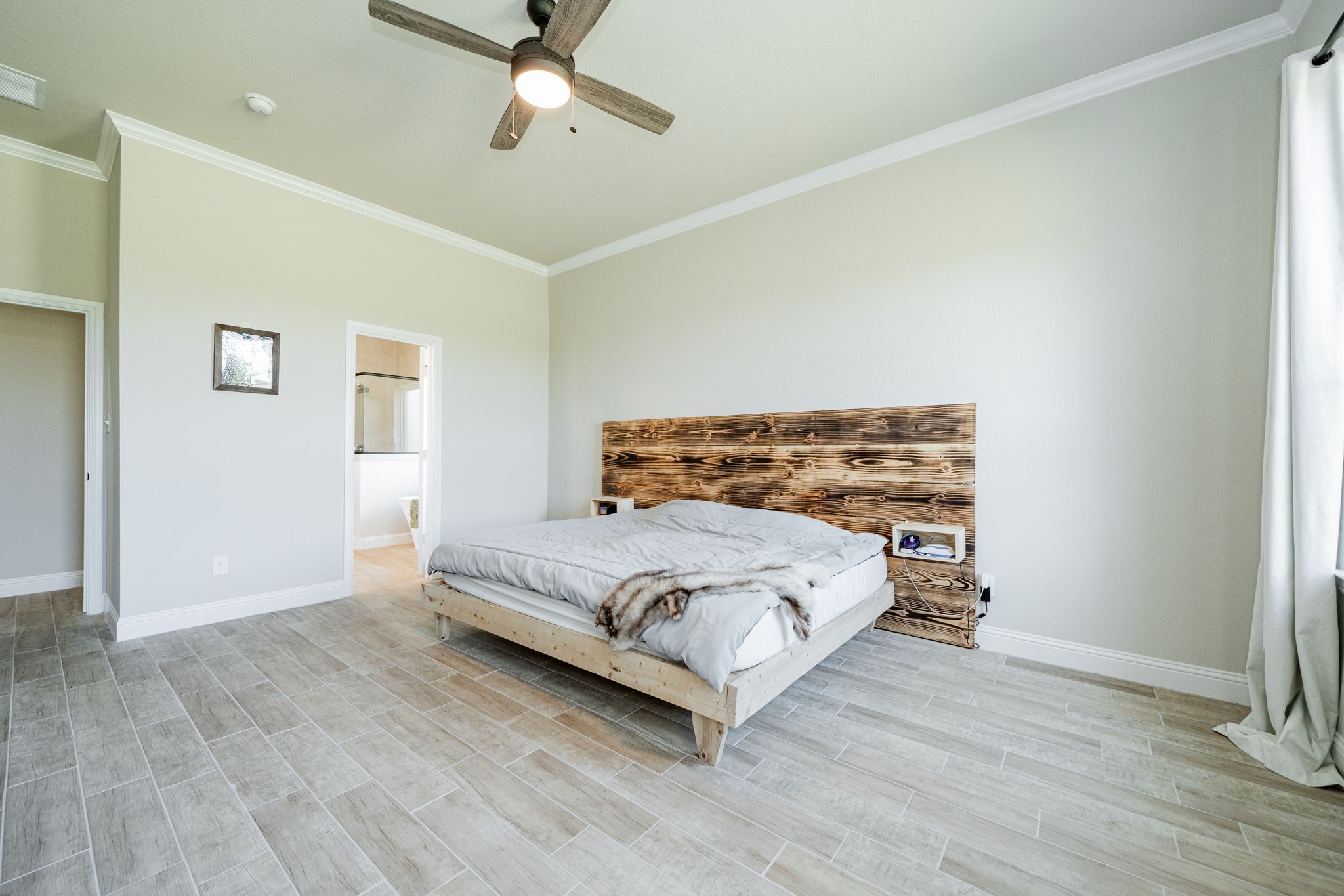 2000 Sweet Springs Road