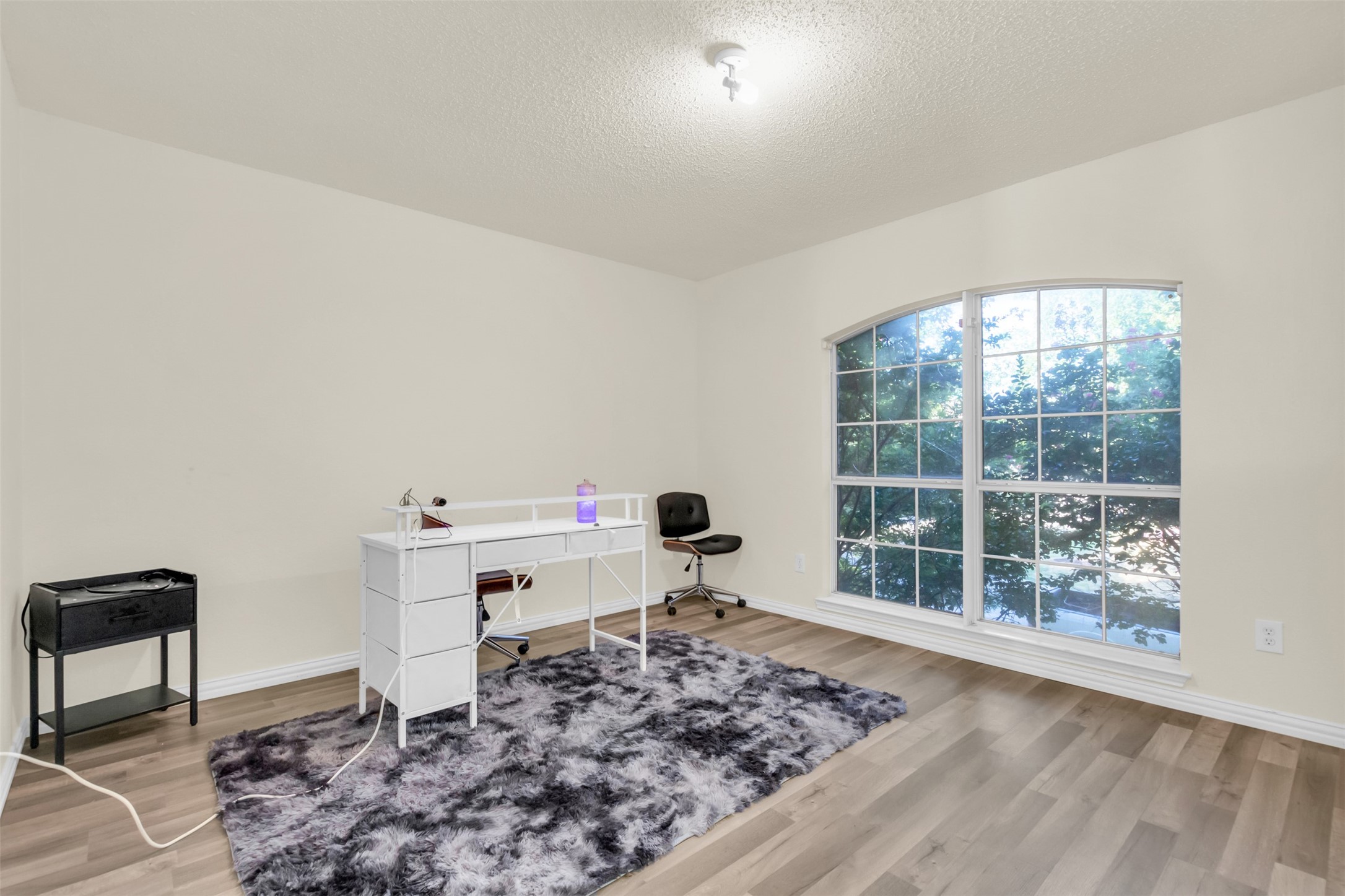 6850 Genevieve Drive