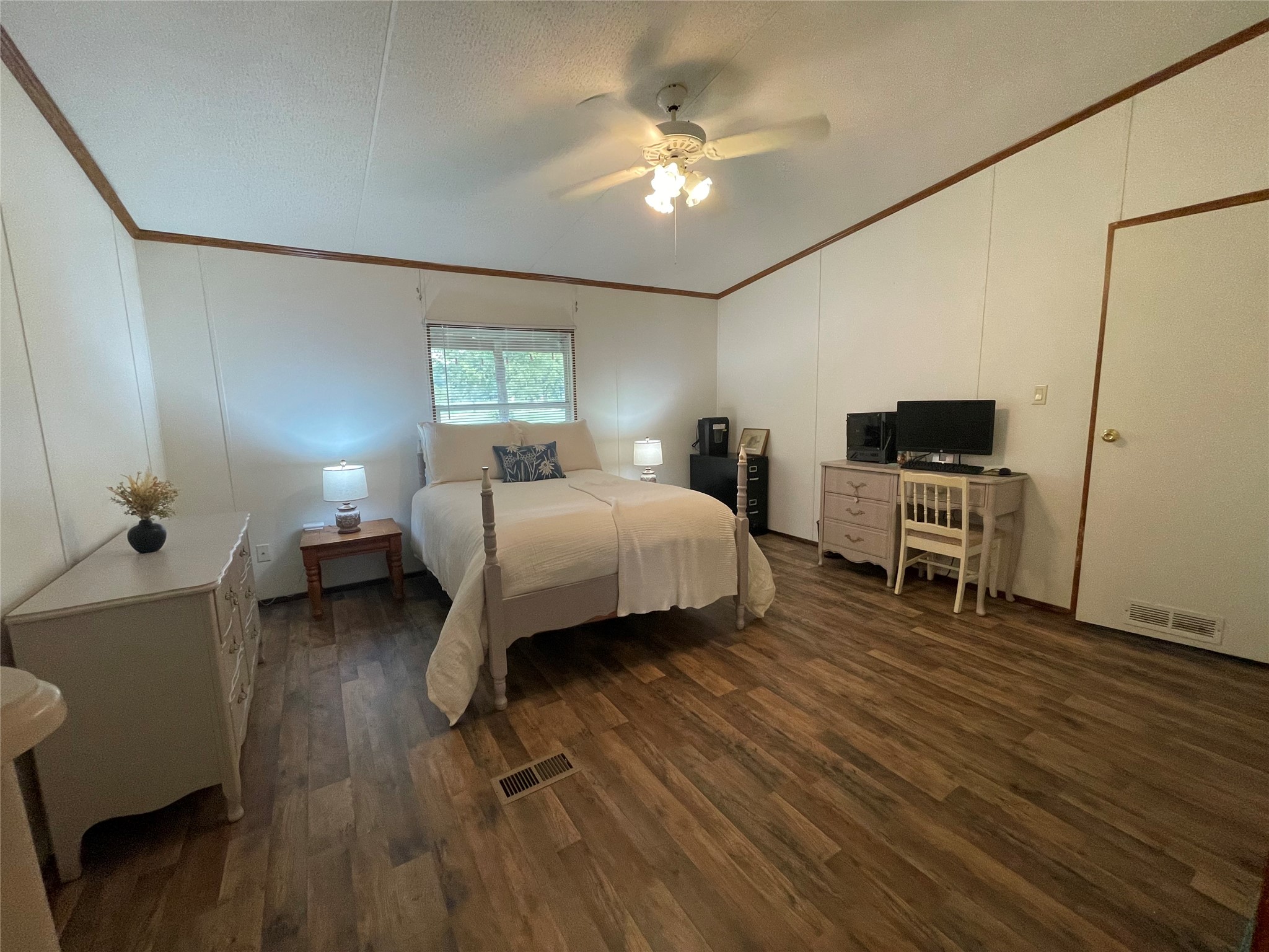 10031 State Highway 31 W
