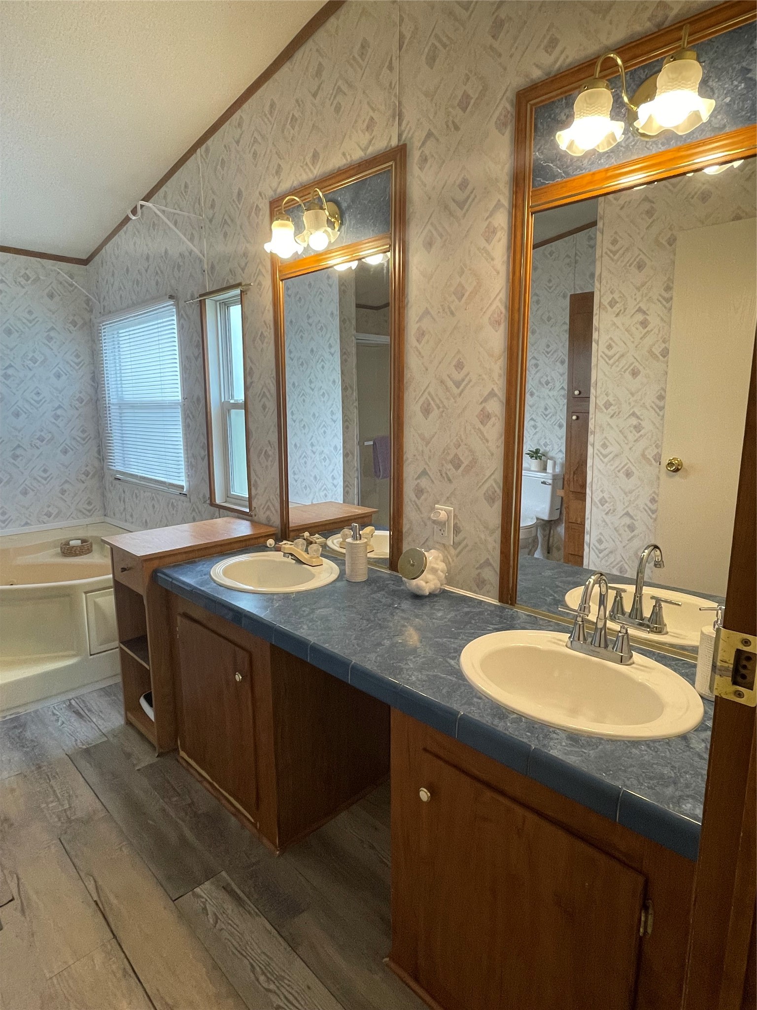 10031 State Highway 31 W