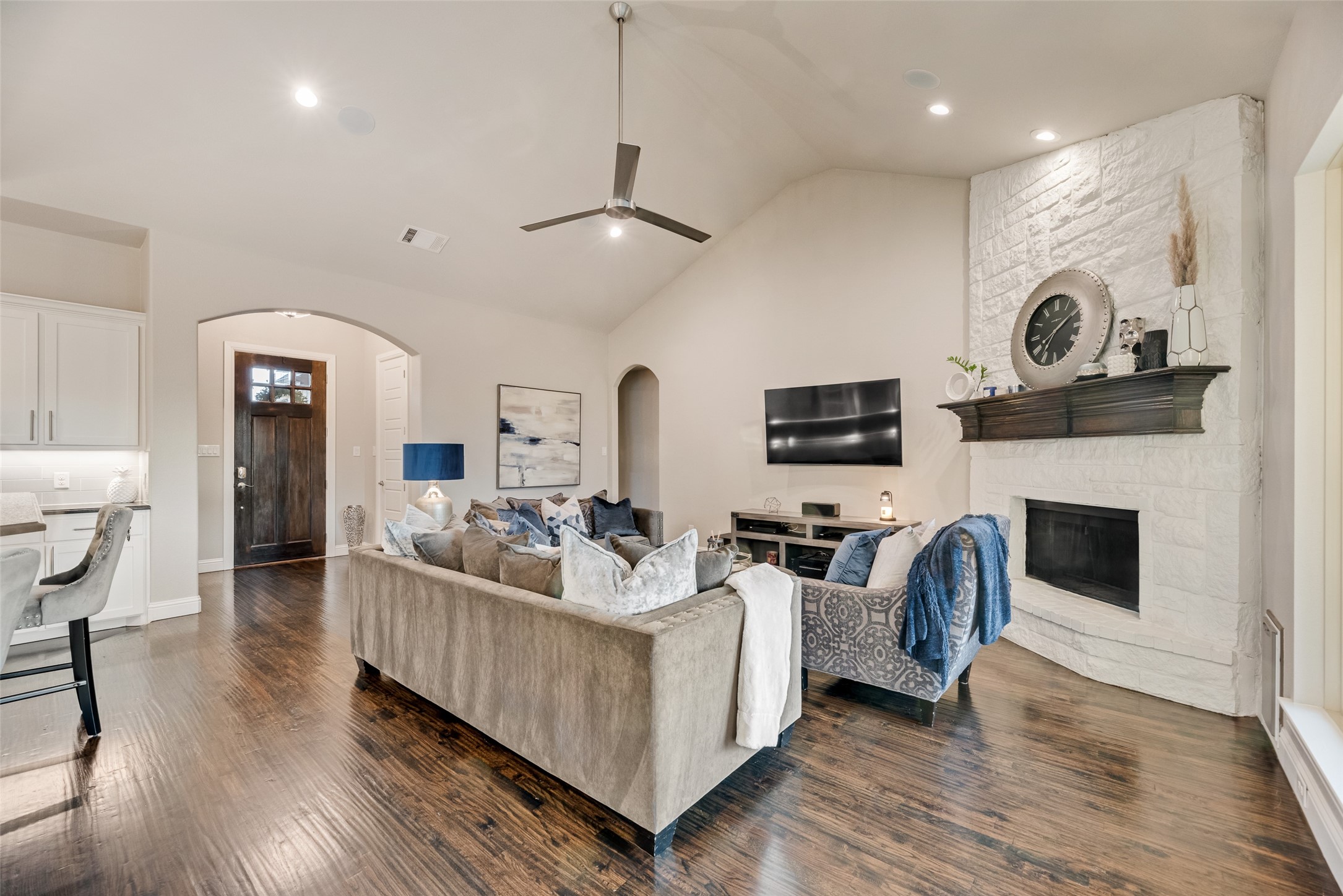 2895 Panhandle Drive