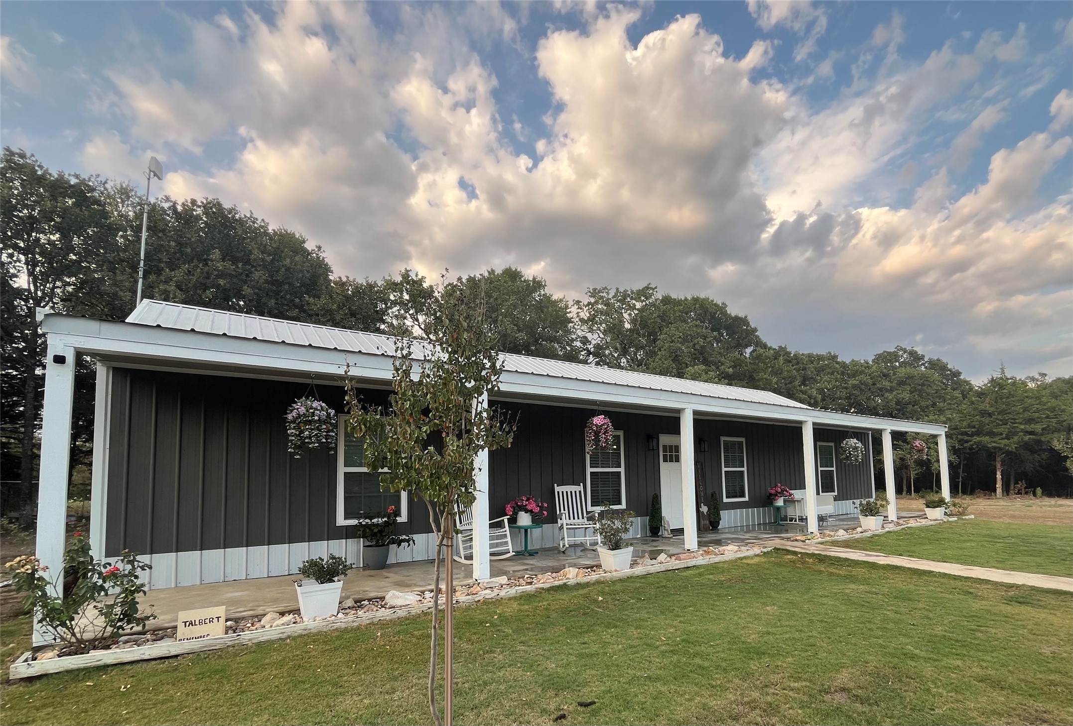 885 County Road 4122