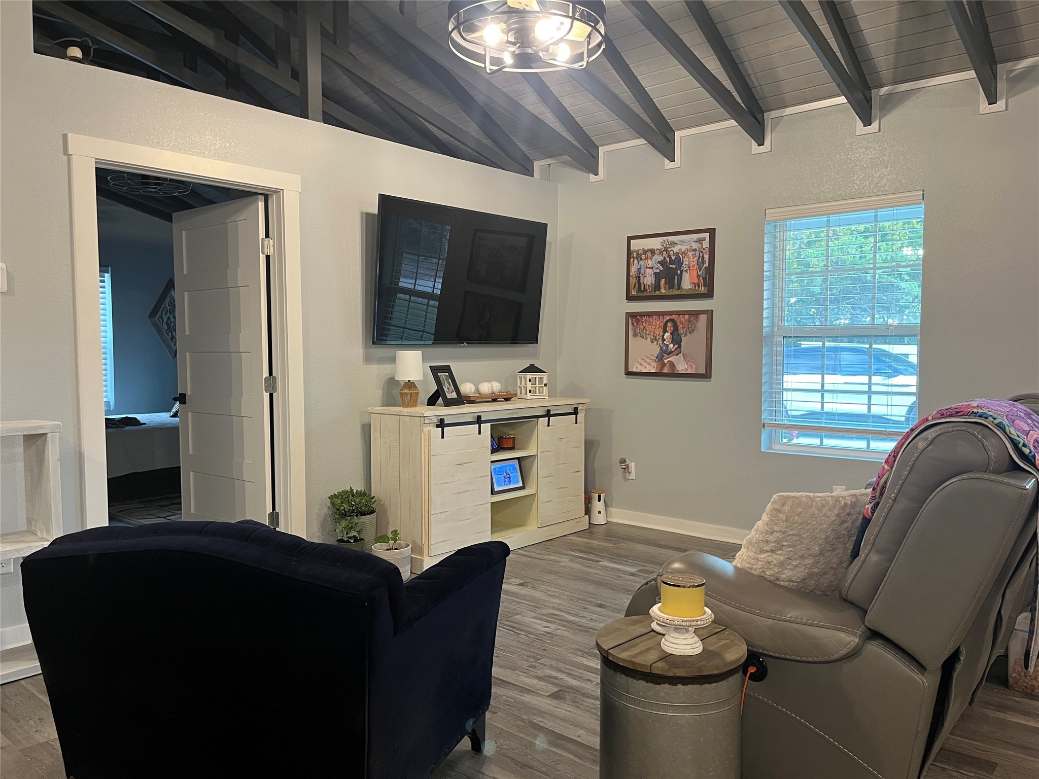 885 County Road 4122
