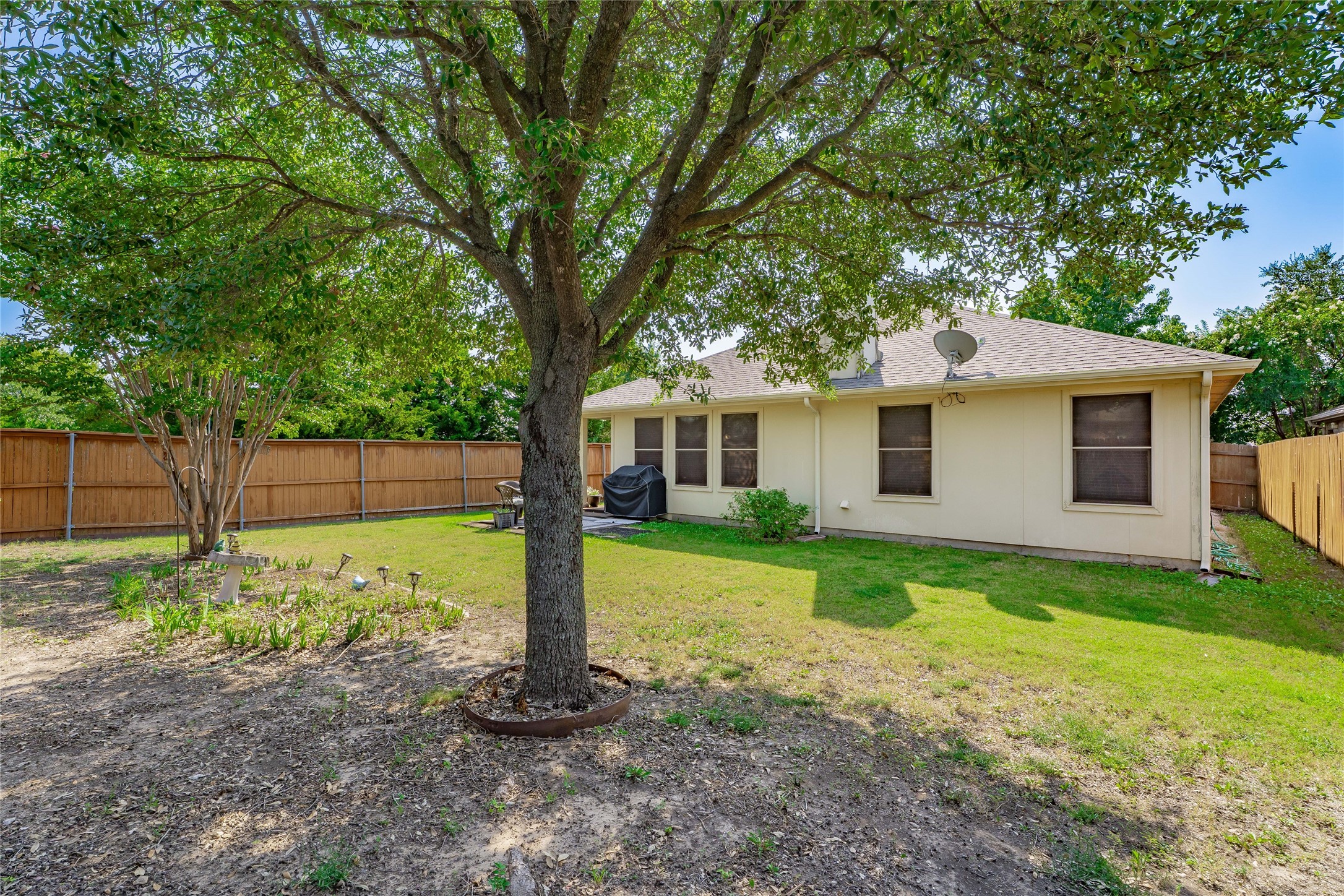 2051 Shawnee Trail