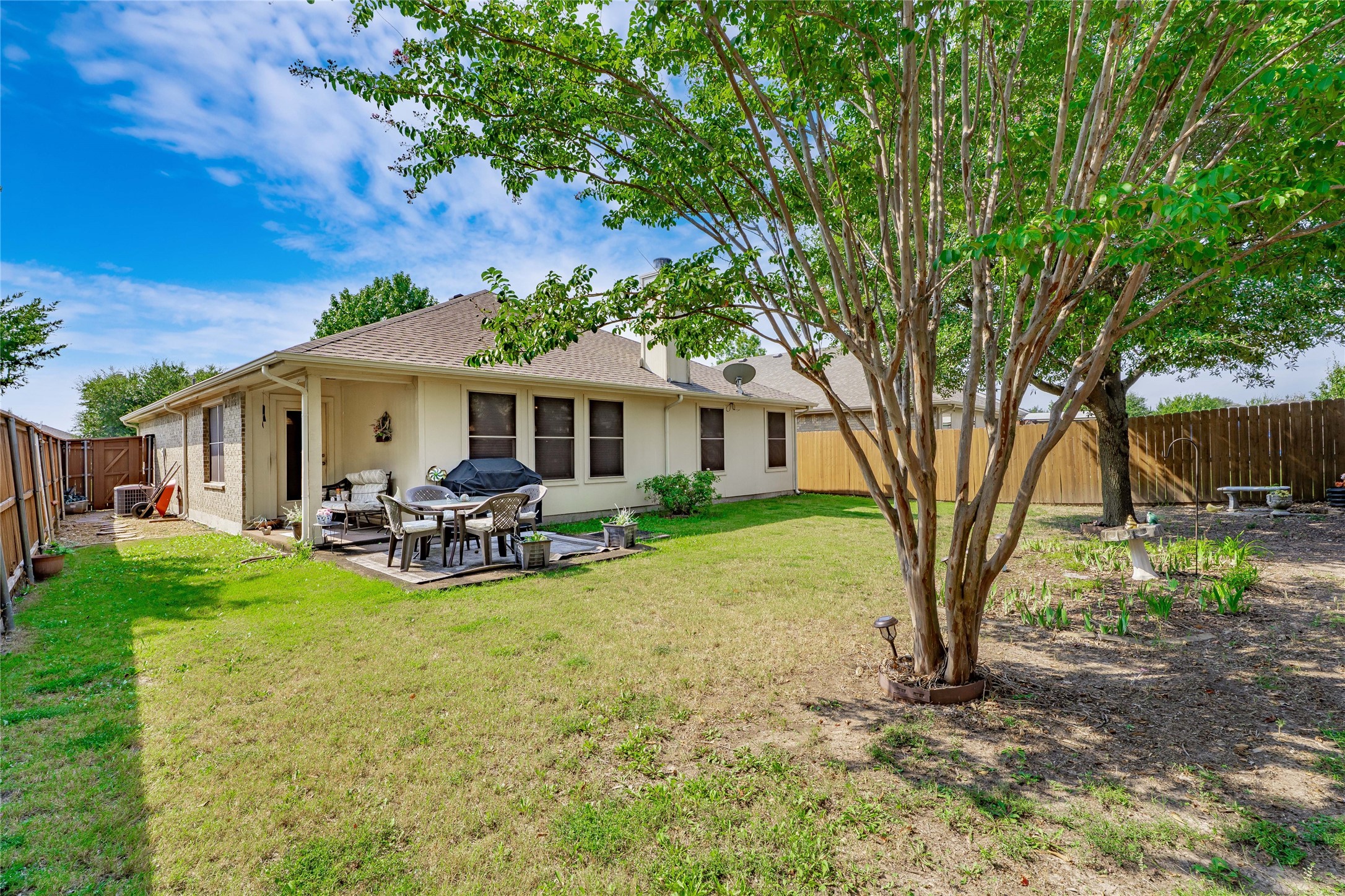 2051 Shawnee Trail