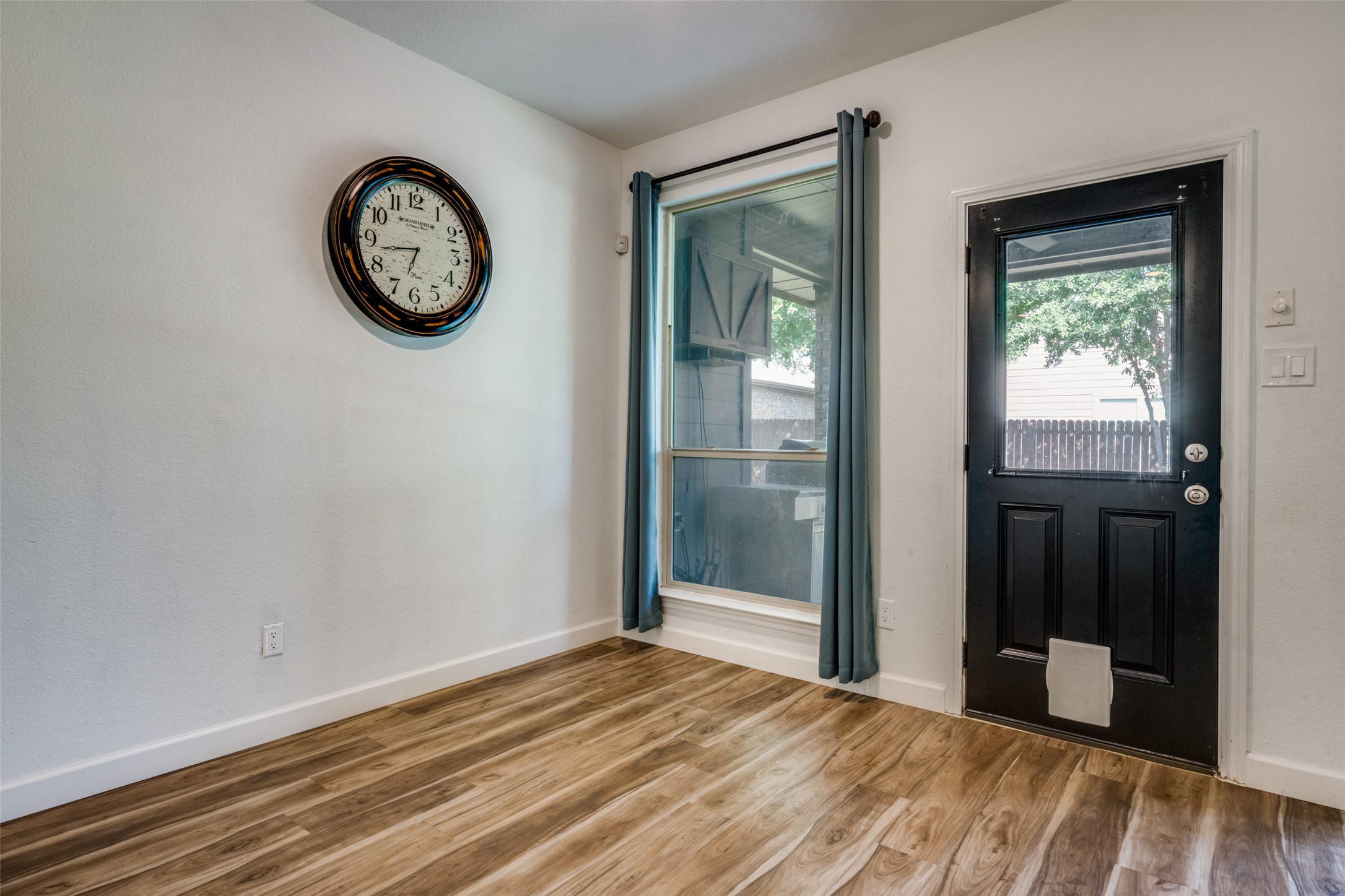 3021 Maple Creek Drive