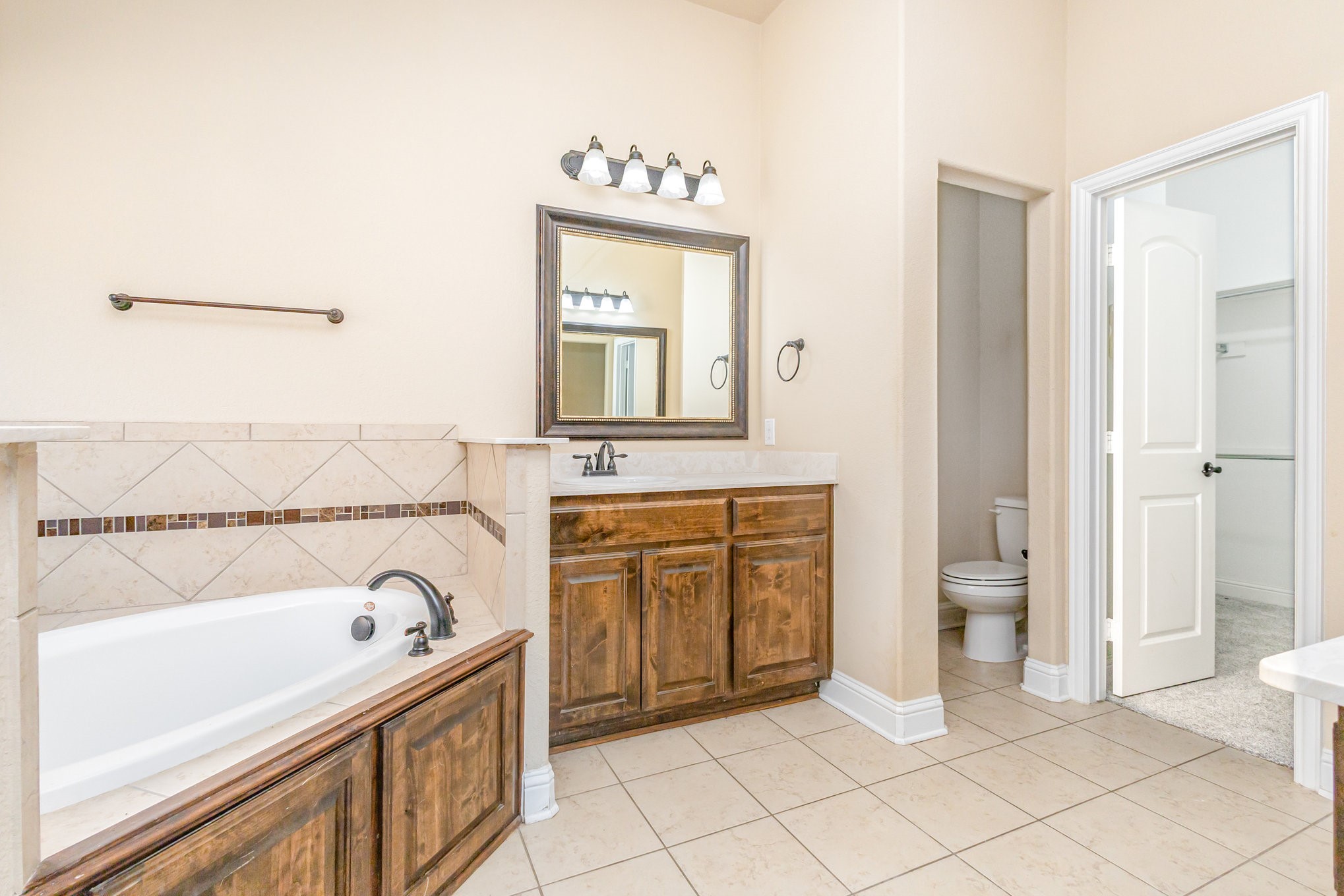 5217 Falcon Ridge Court
