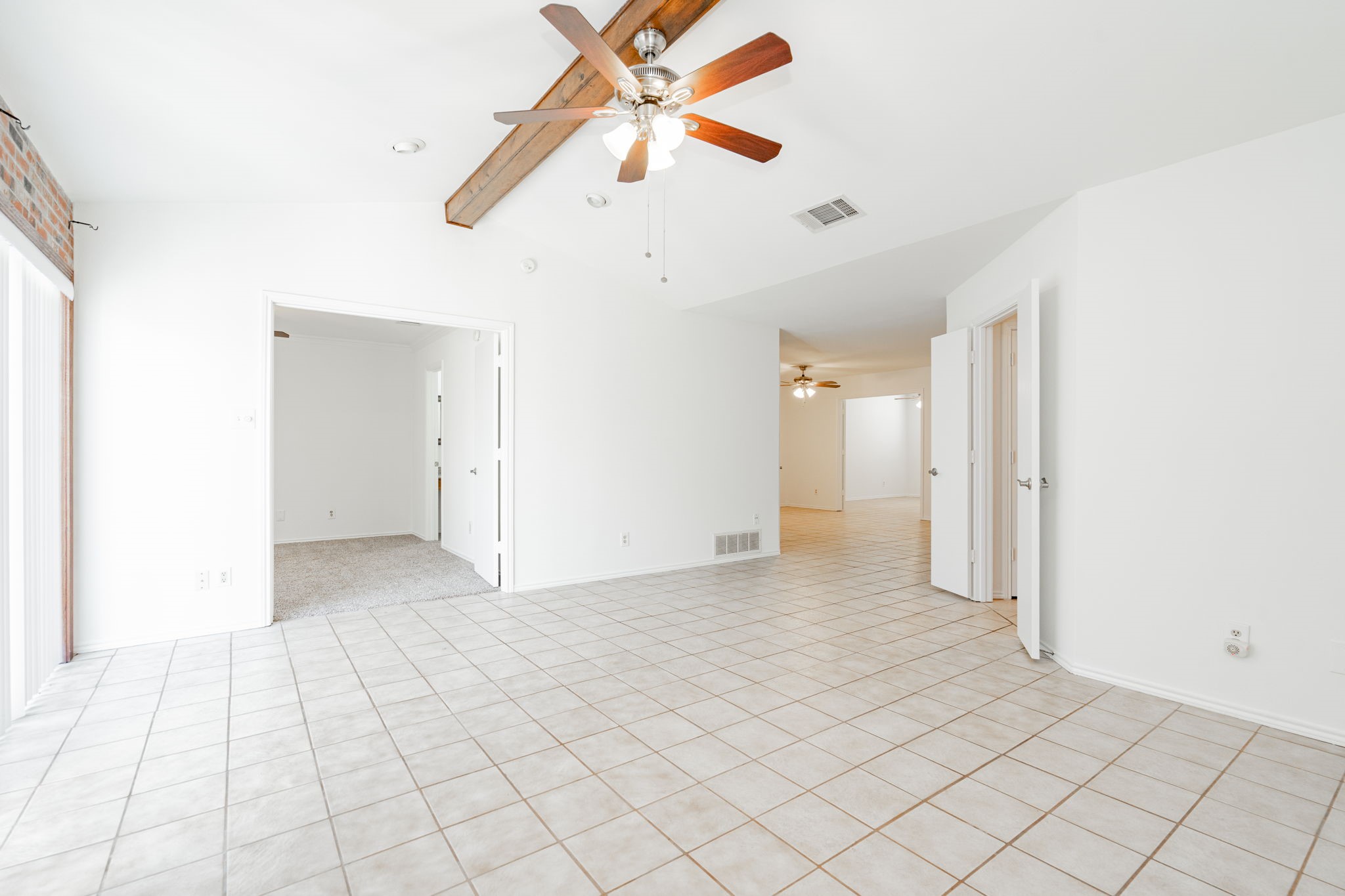 2512 Brook Hollow Court