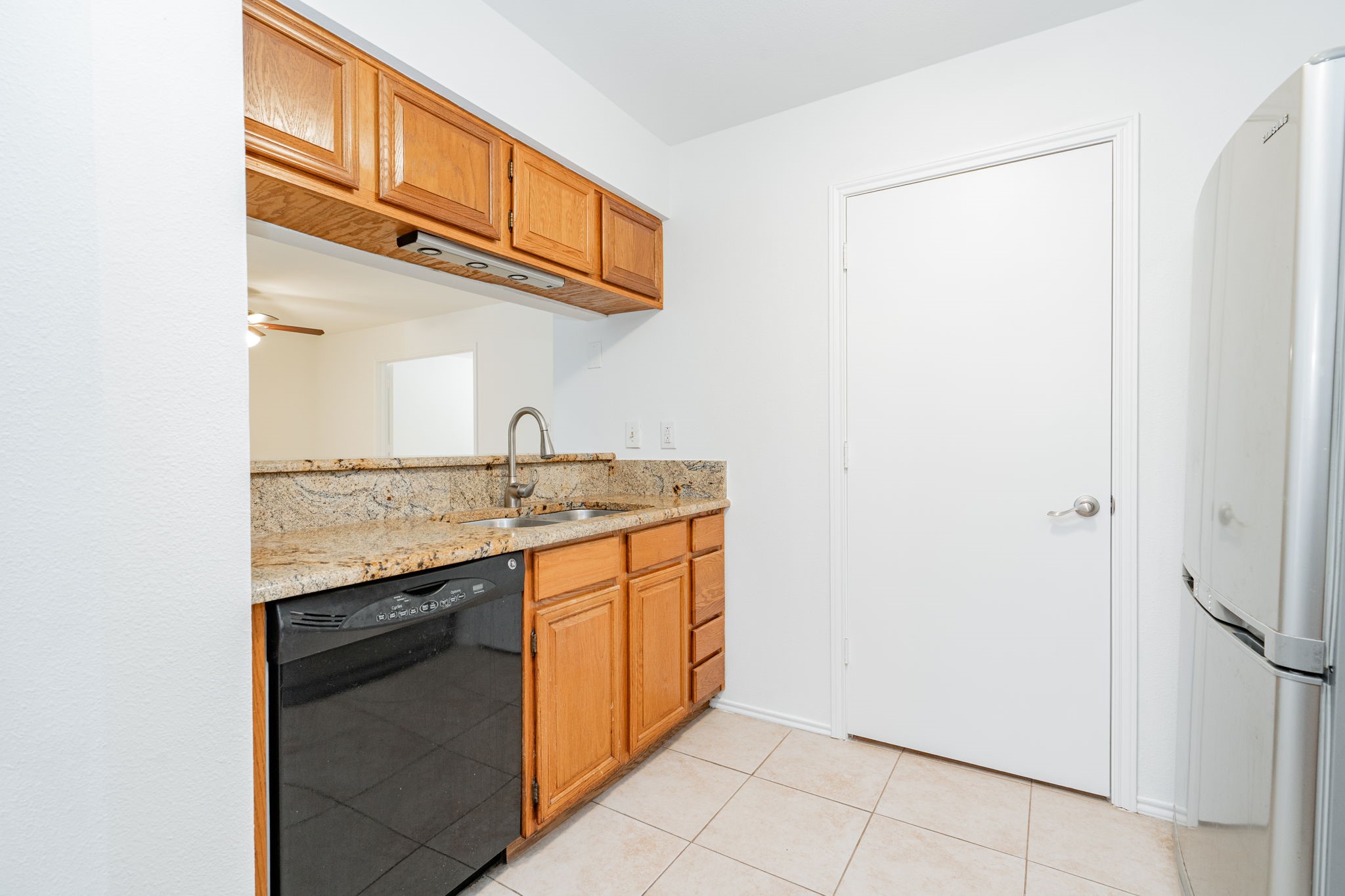 2512 Brook Hollow Court